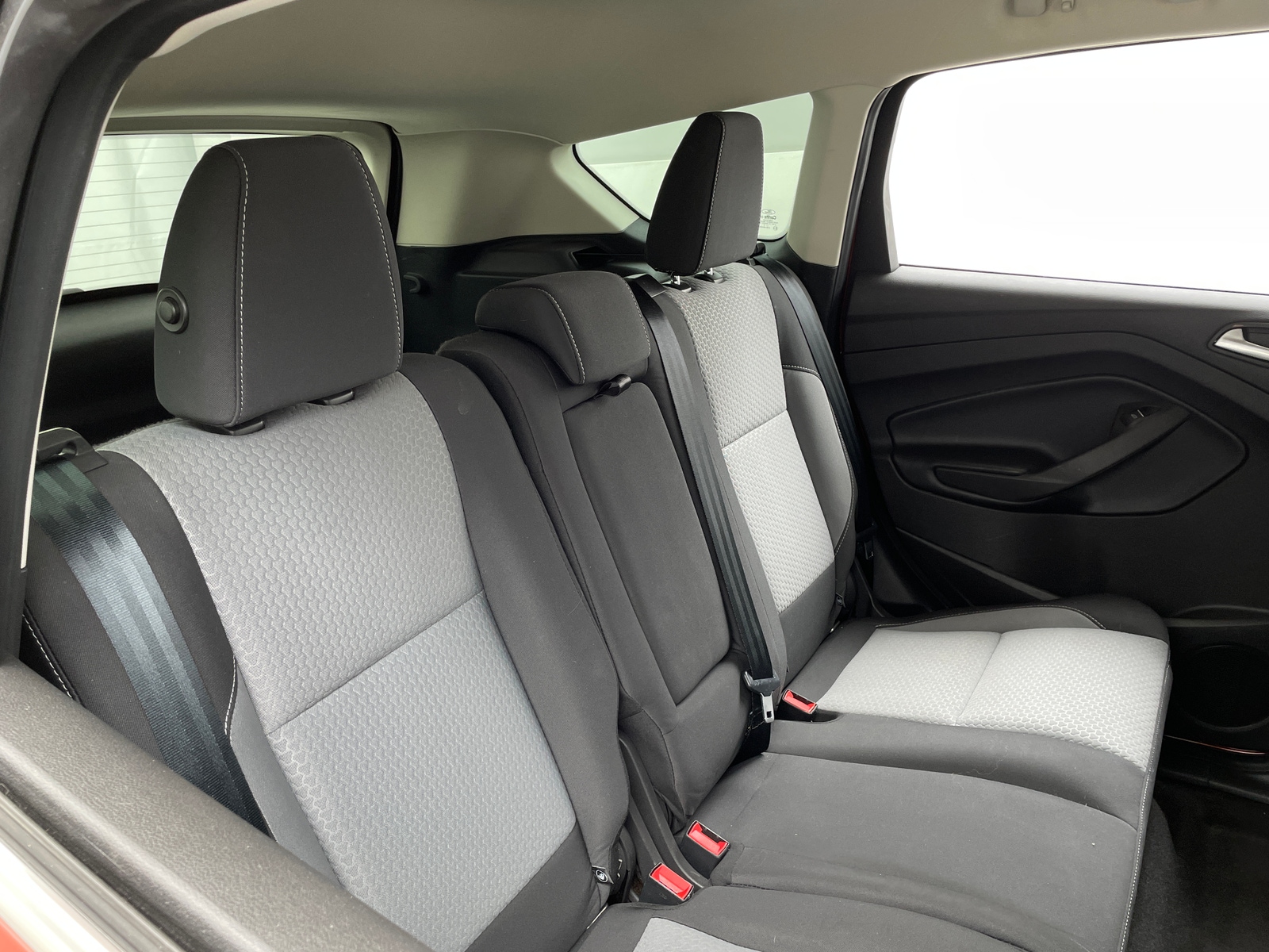 Thumbnail: 2019 Ford Escape - 6