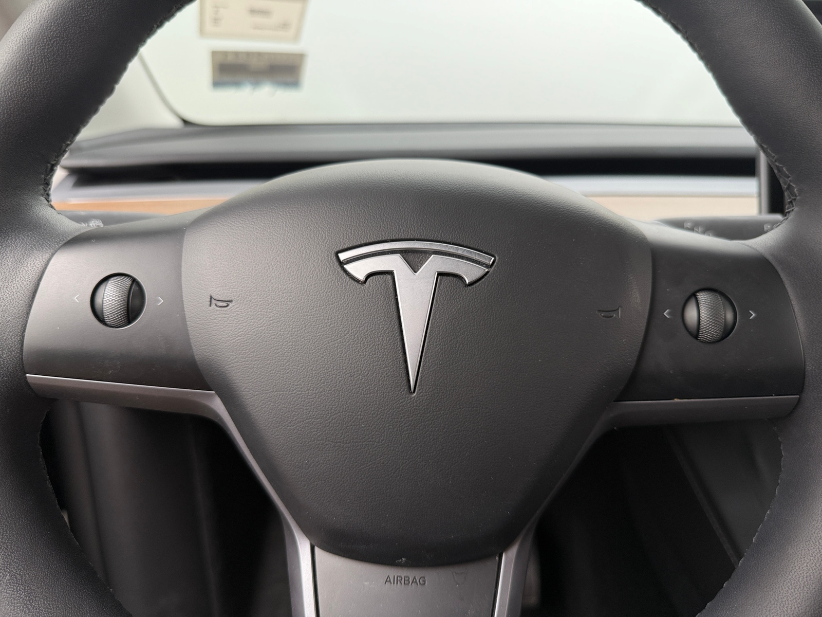 Thumbnail: 2023 Tesla Model Y - 4