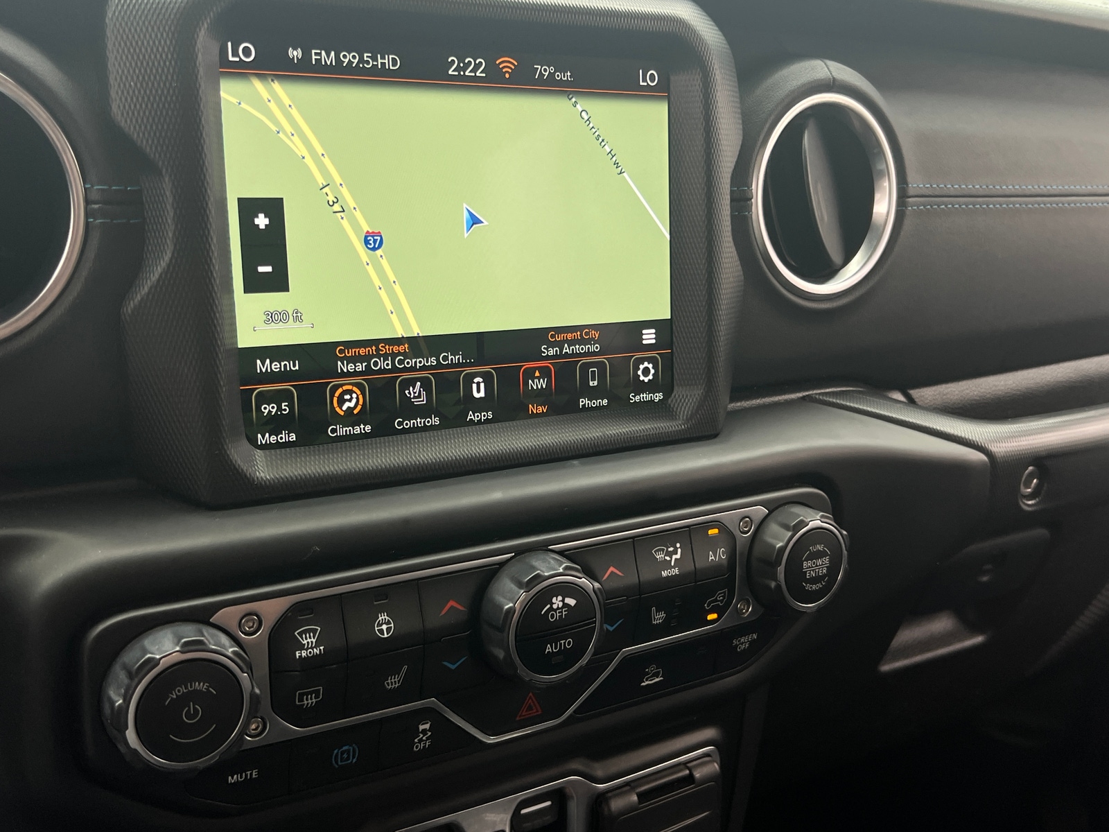 Thumbnail: 2022 Jeep Wrangler - 3