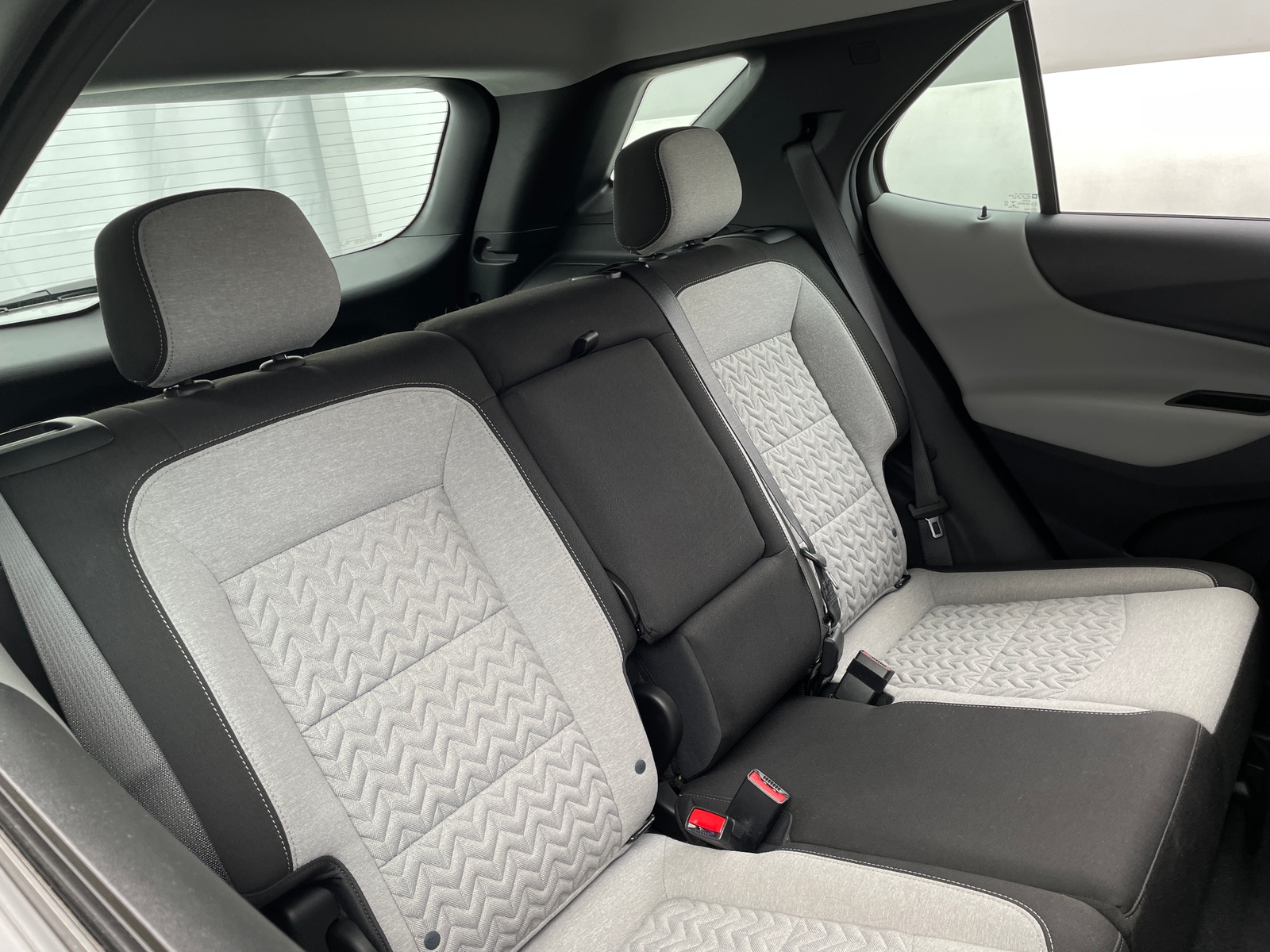 Thumbnail: 2022 Chevrolet Equinox - 6