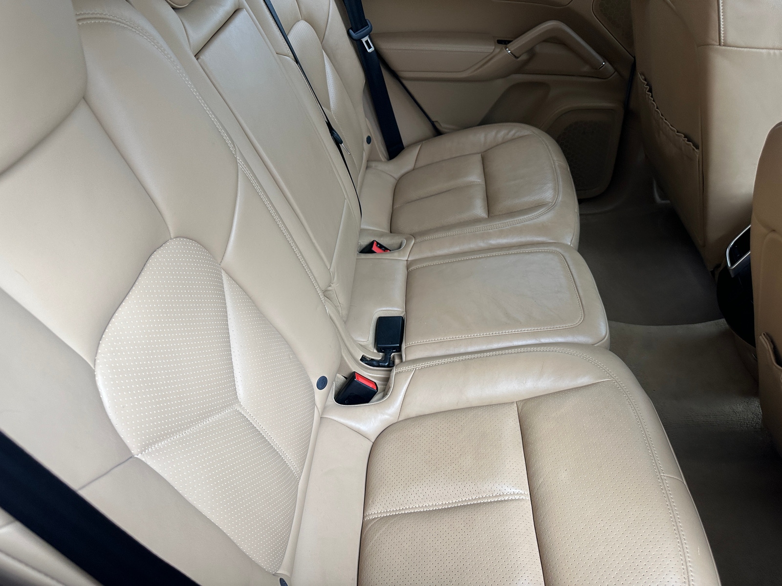 Thumbnail: 2016 Porsche Cayenne - 6