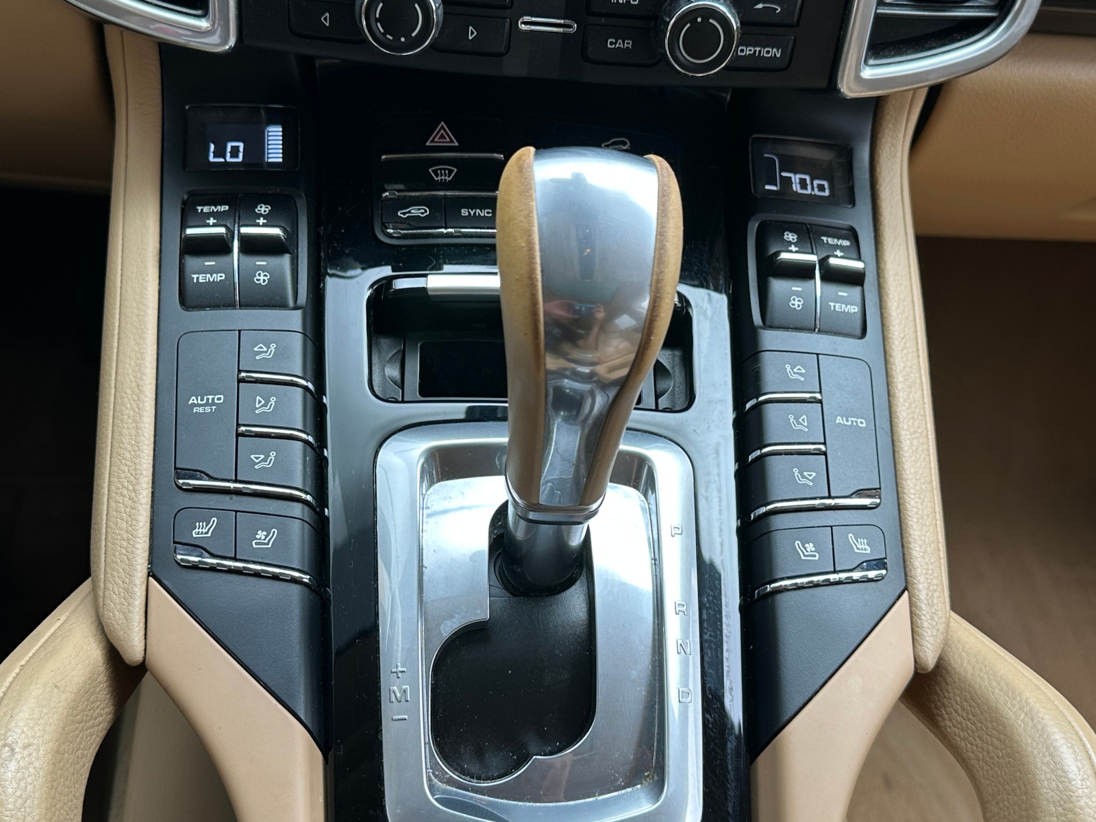 Thumbnail: 2016 Porsche Cayenne - 4