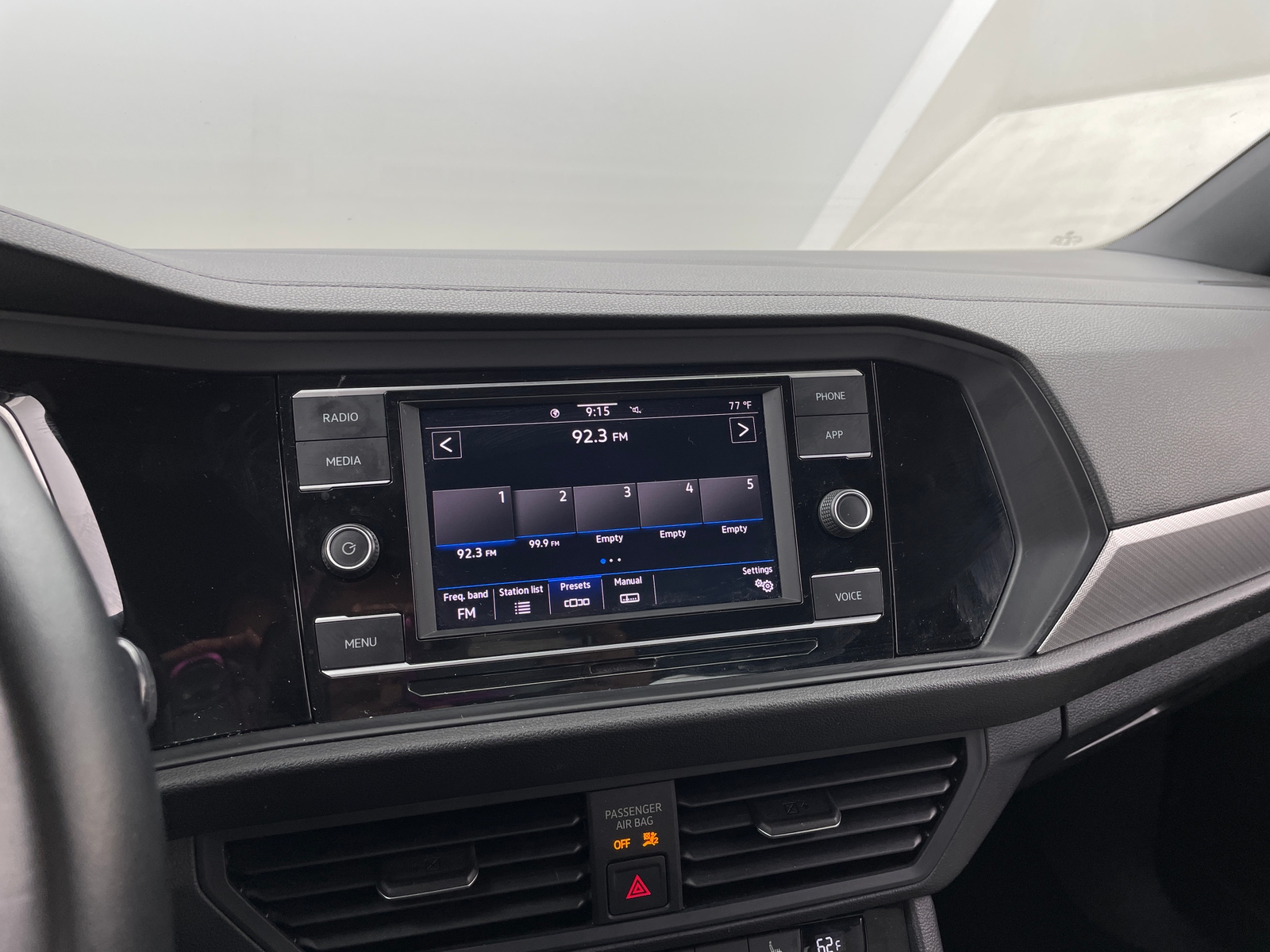 Thumbnail: 2020 Volkswagen Jetta - 3
