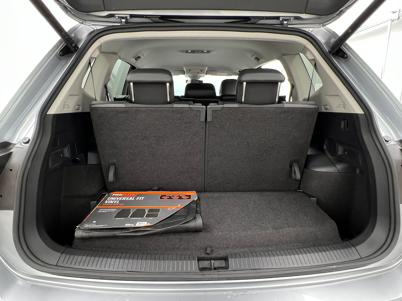 Thumbnail: 2024 Volkswagen Tiguan - 6