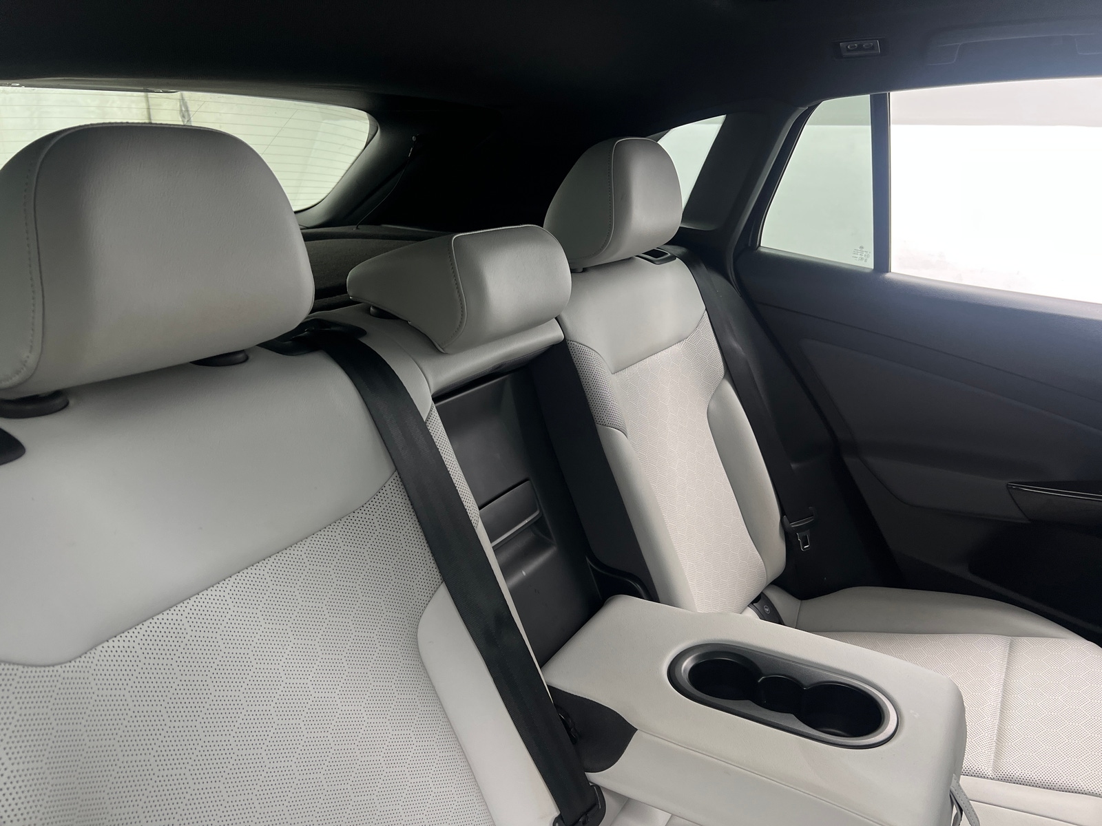 Thumbnail: 2021 Volkswagen ID.4 - 5
