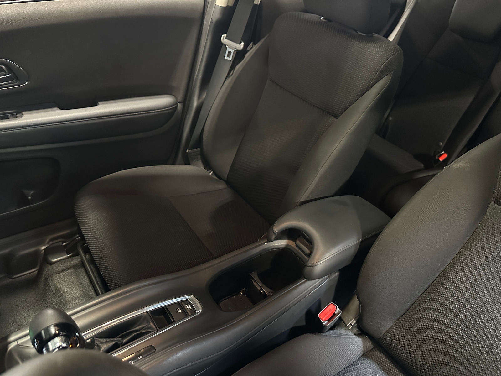 Thumbnail: 2018 Honda HR-V - 2