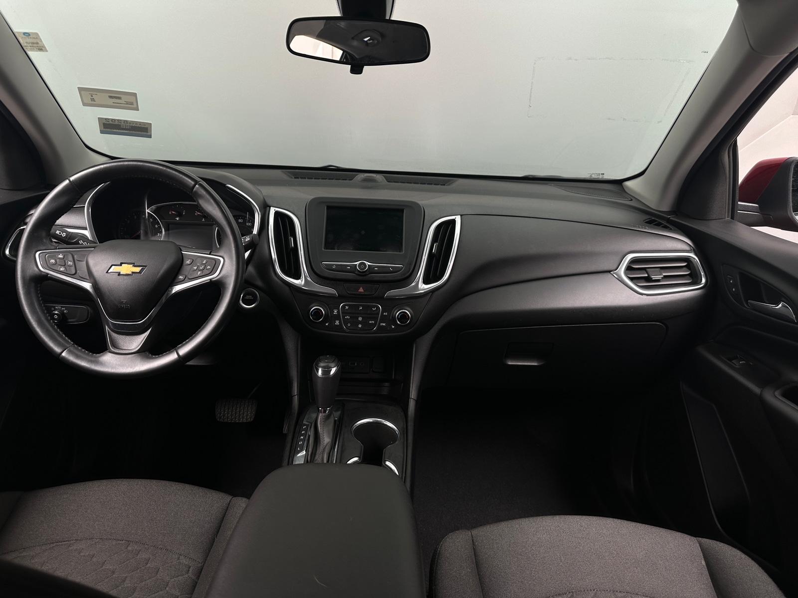 Thumbnail: 2019 Chevrolet Equinox - 3