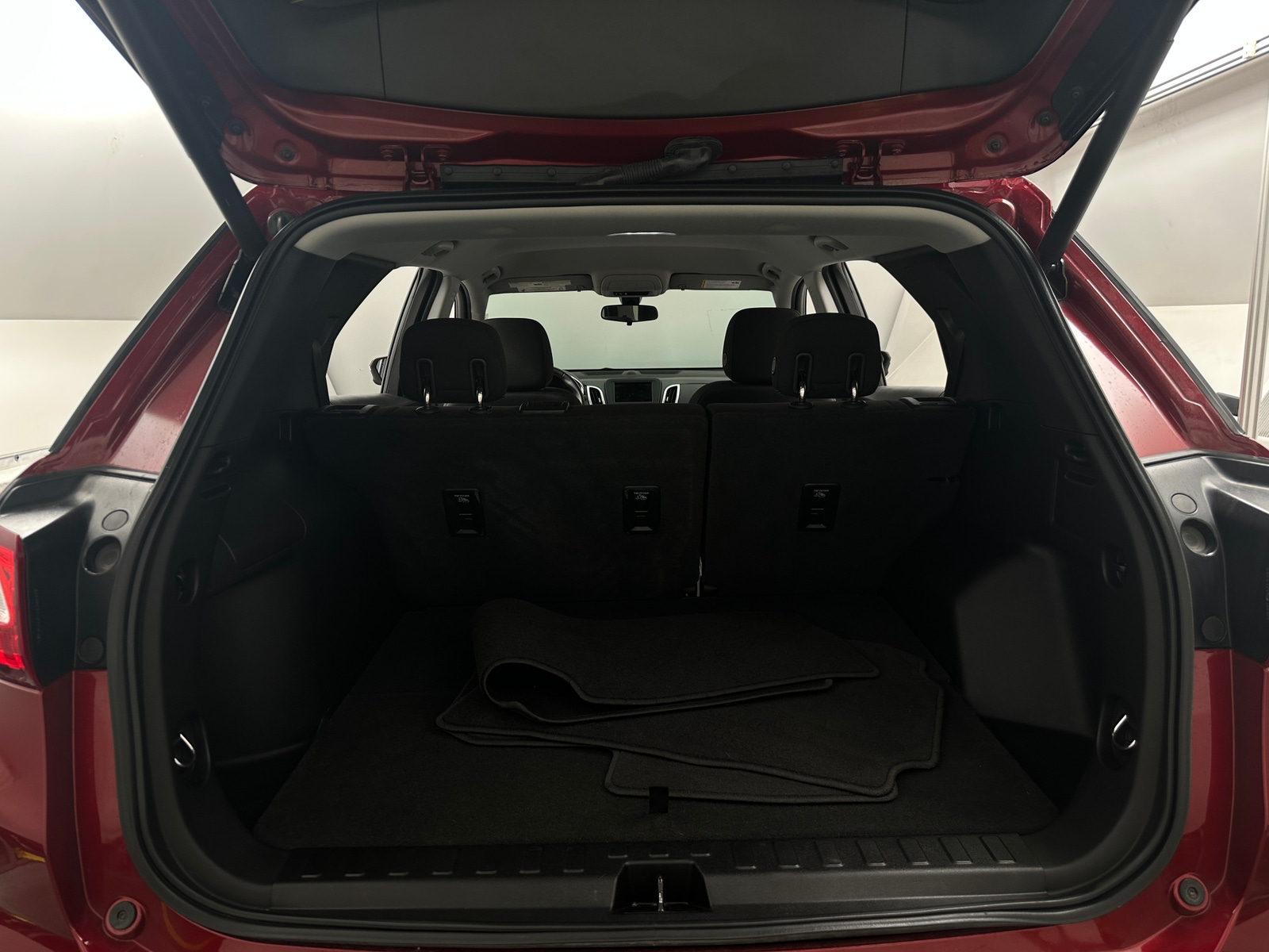 Thumbnail: 2019 Chevrolet Equinox - 7