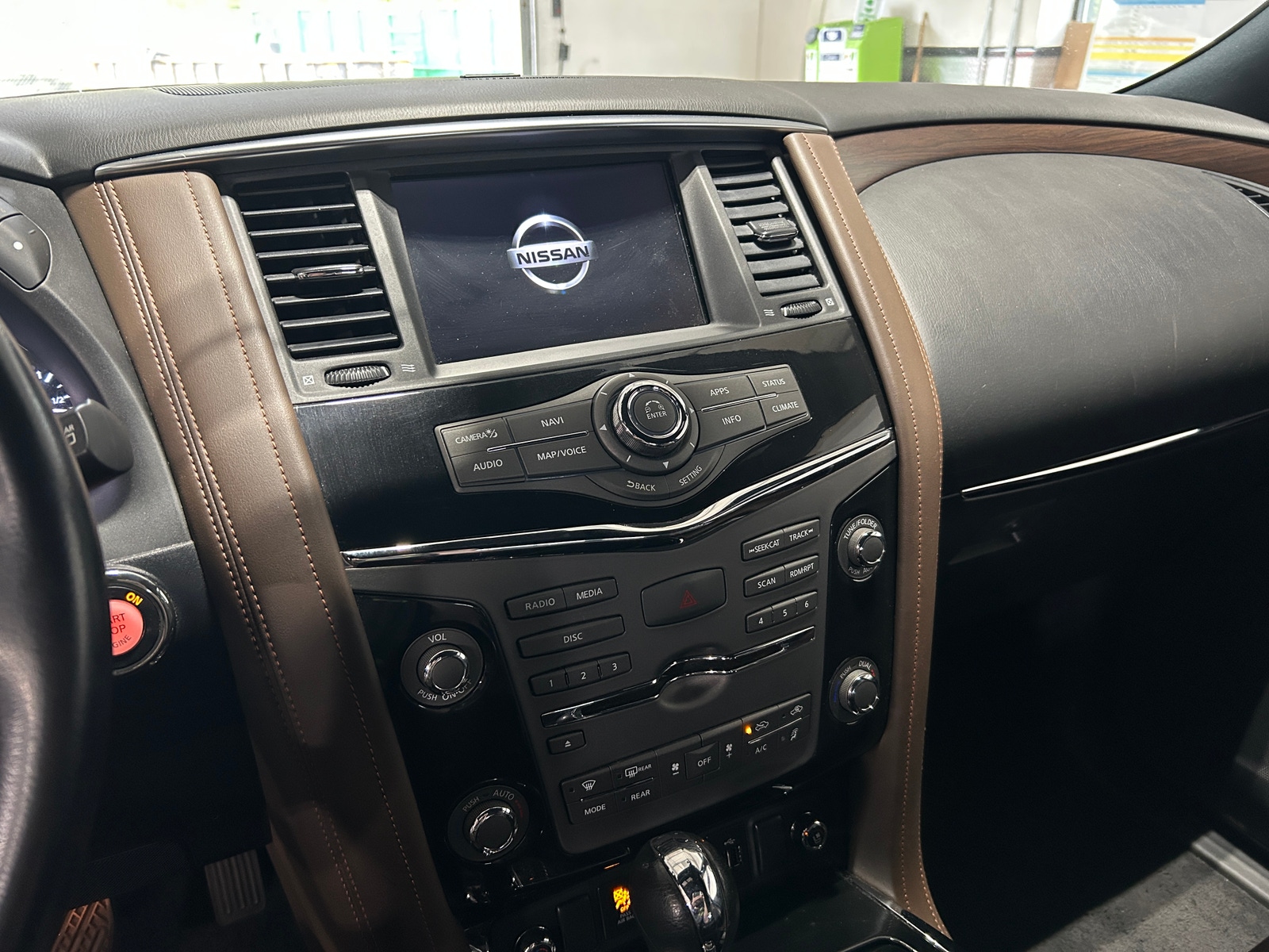 Thumbnail: 2020 Nissan Armada - 3