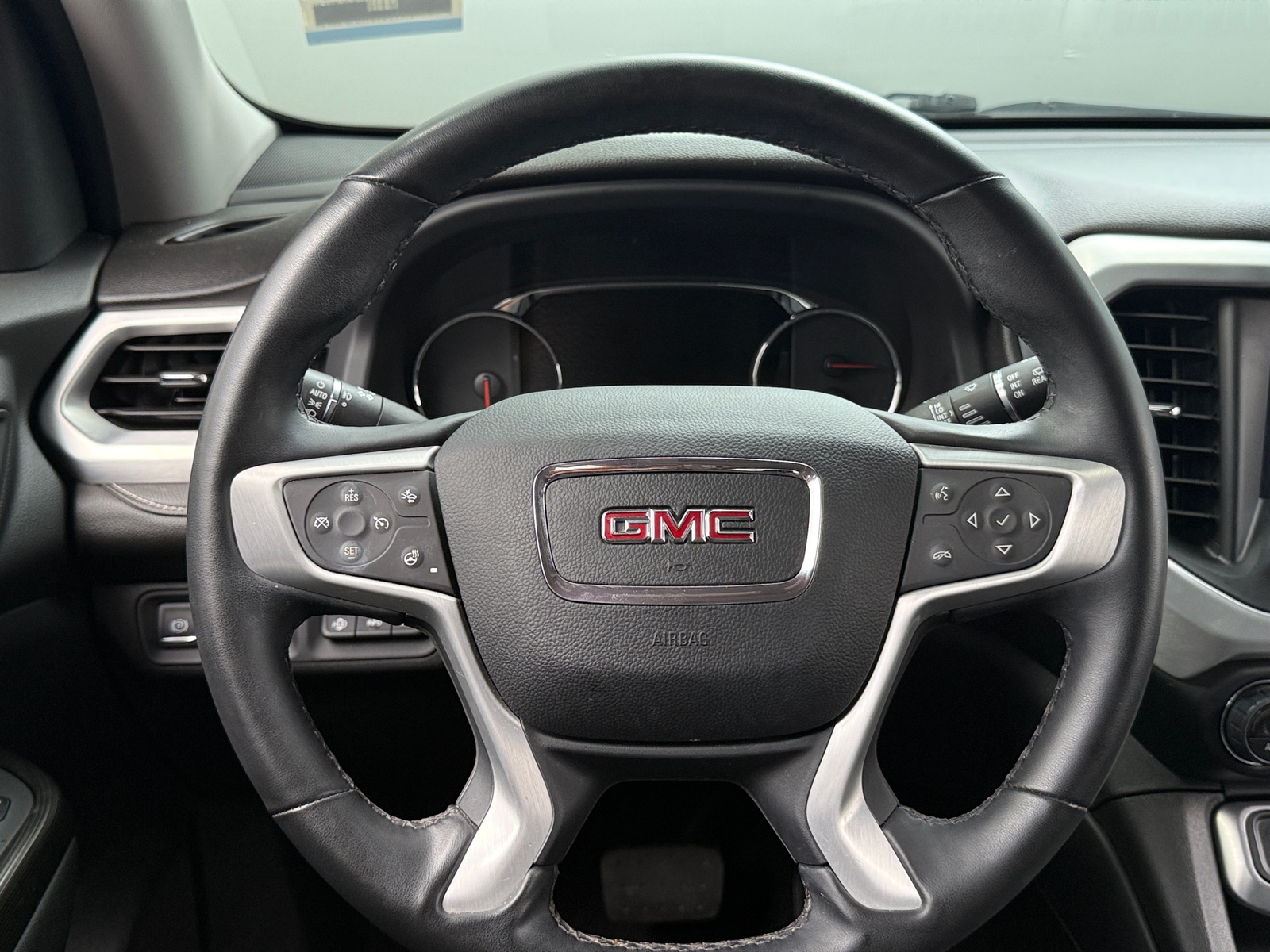 Thumbnail: 2023 GMC Acadia - 5