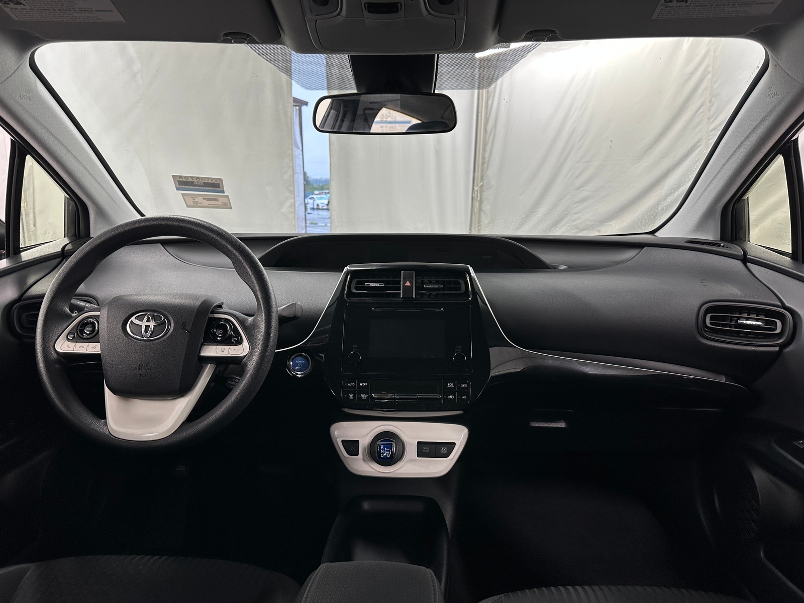 Thumbnail: 2018 Toyota Prius - 3