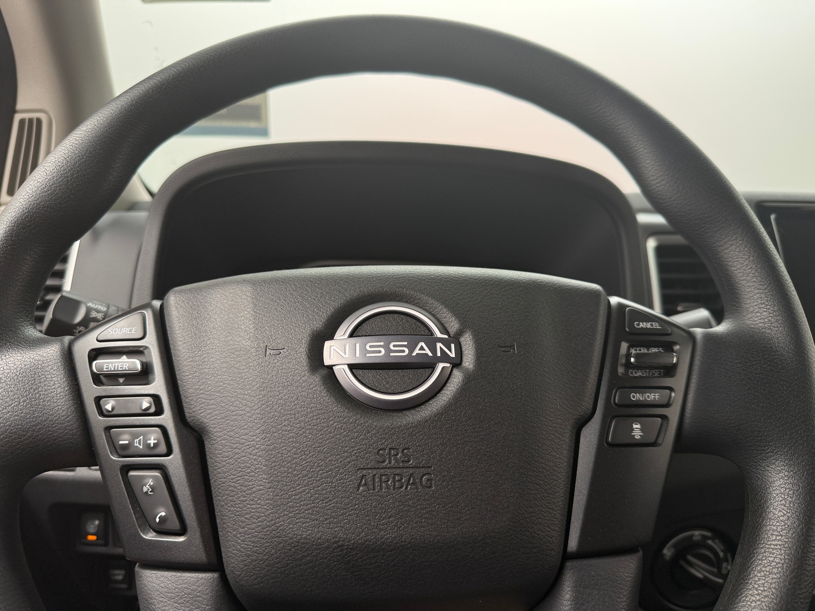 Thumbnail: 2022 Nissan Frontier - 5