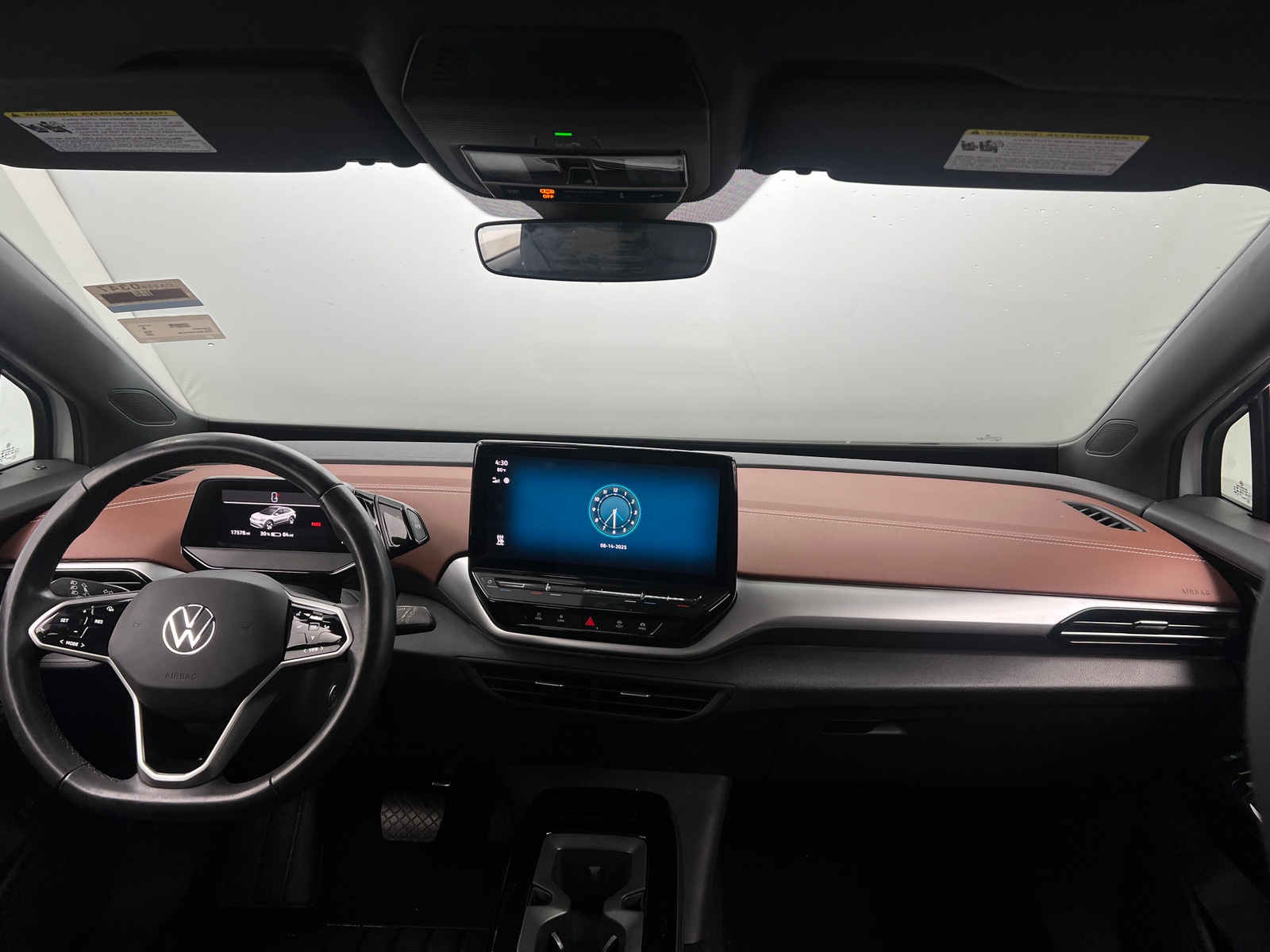 Thumbnail: 2022 Volkswagen ID.4 - 2