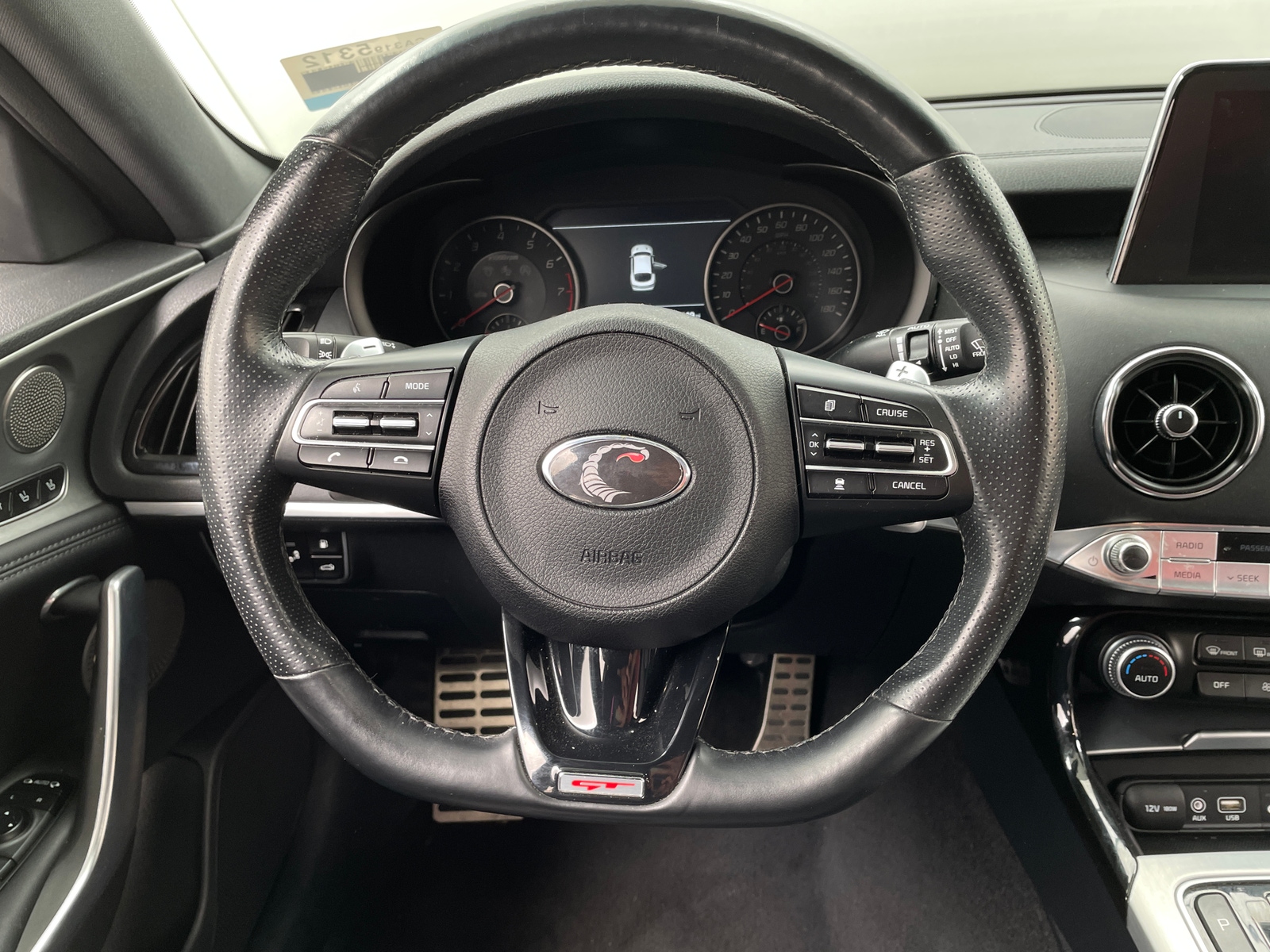 Thumbnail: 2019 Kia Stinger - 4