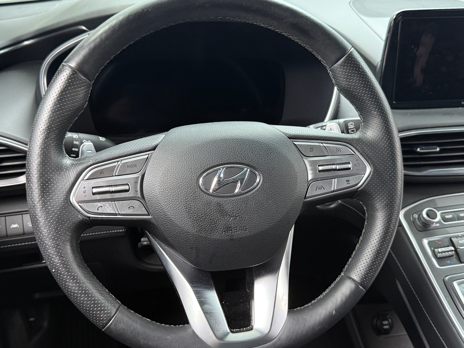 Thumbnail: 2023 Hyundai Santa Fe - 4