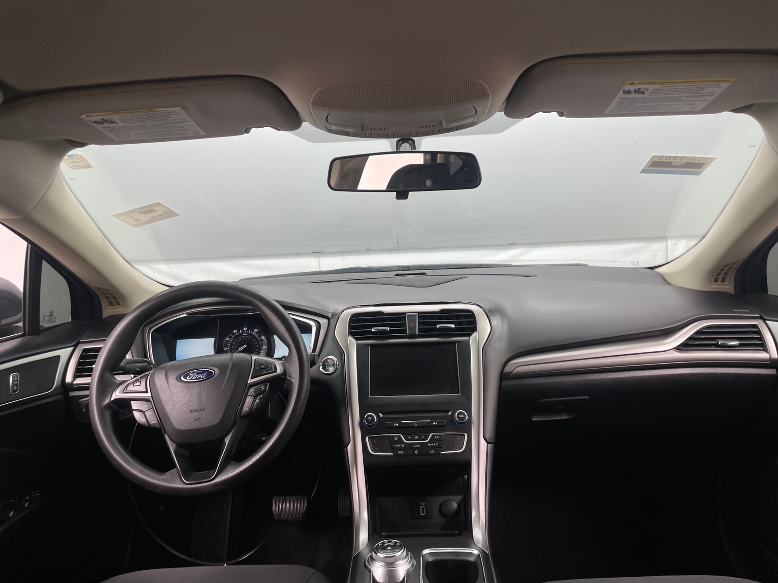 Thumbnail: 2017 Ford Fusion - 3