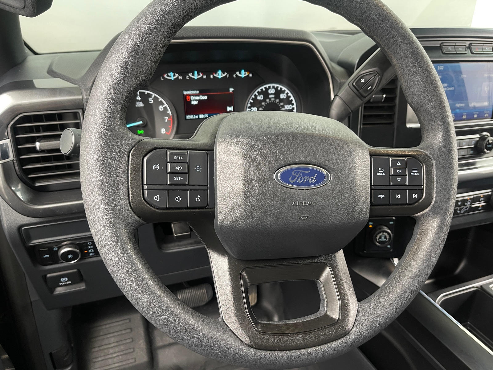 Thumbnail: 2023 Ford Econoline - 5