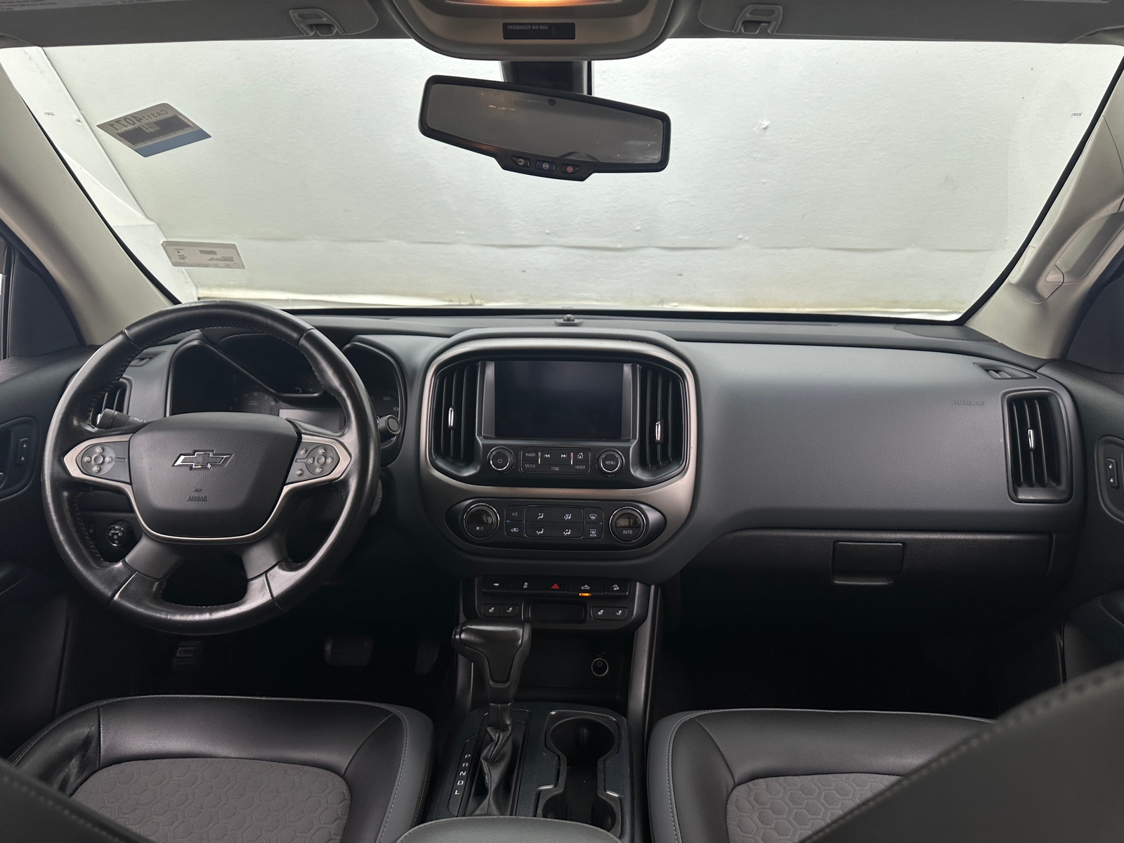 Thumbnail: 2018 Chevrolet Colorado - 3