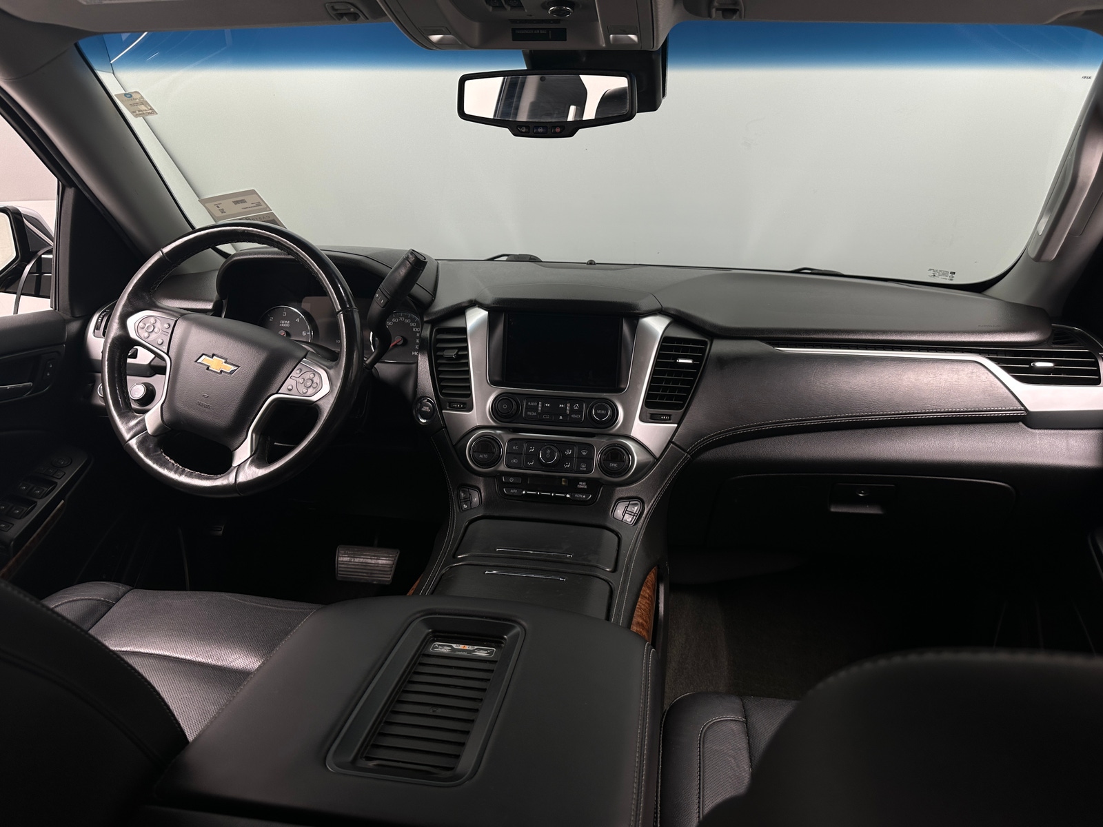Thumbnail: 2018 Chevrolet Tahoe - 2