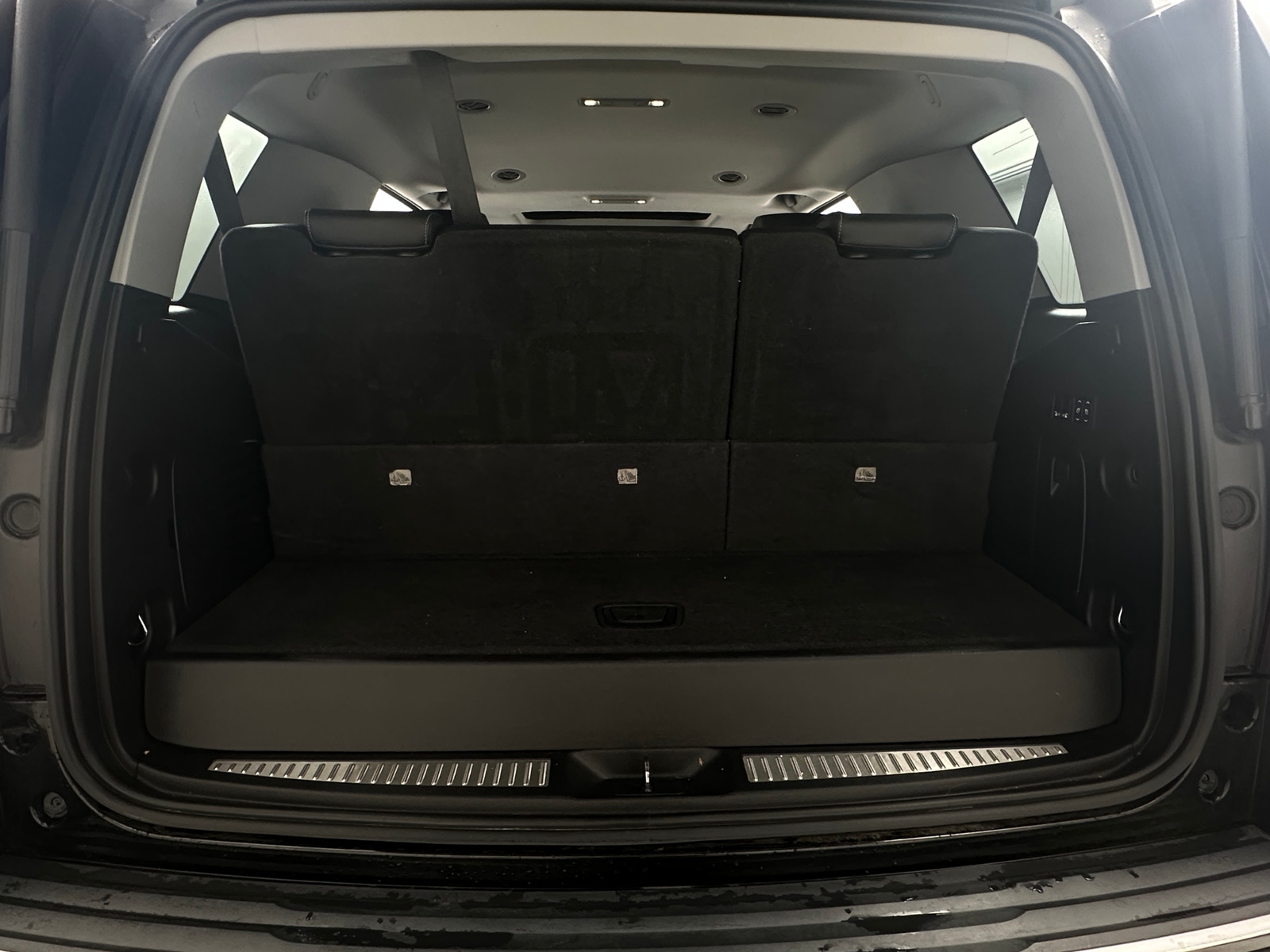 Thumbnail: 2018 Chevrolet Tahoe - 6