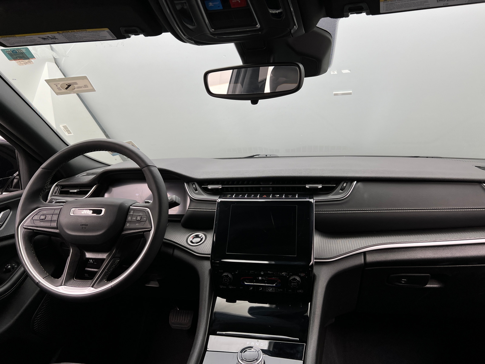 Thumbnail: 2024 Jeep Grand Cherokee L - 2