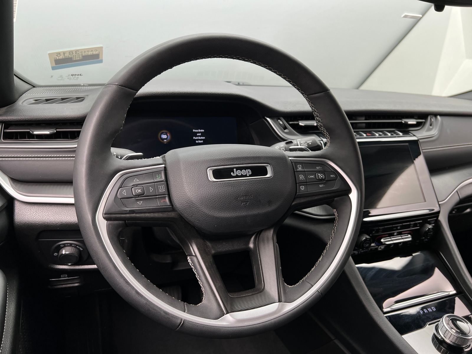 Thumbnail: 2024 Jeep Grand Cherokee L - 4