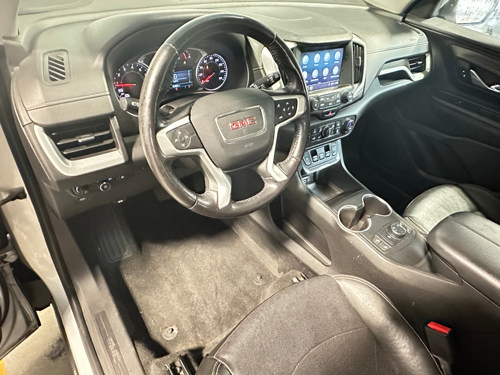 Thumbnail: 2018 GMC Terrain - 2