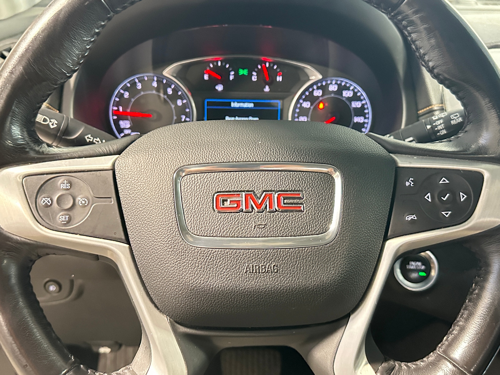 Thumbnail: 2018 GMC Terrain - 4