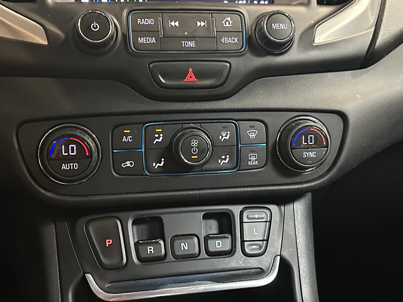 Thumbnail: 2018 GMC Terrain - 3