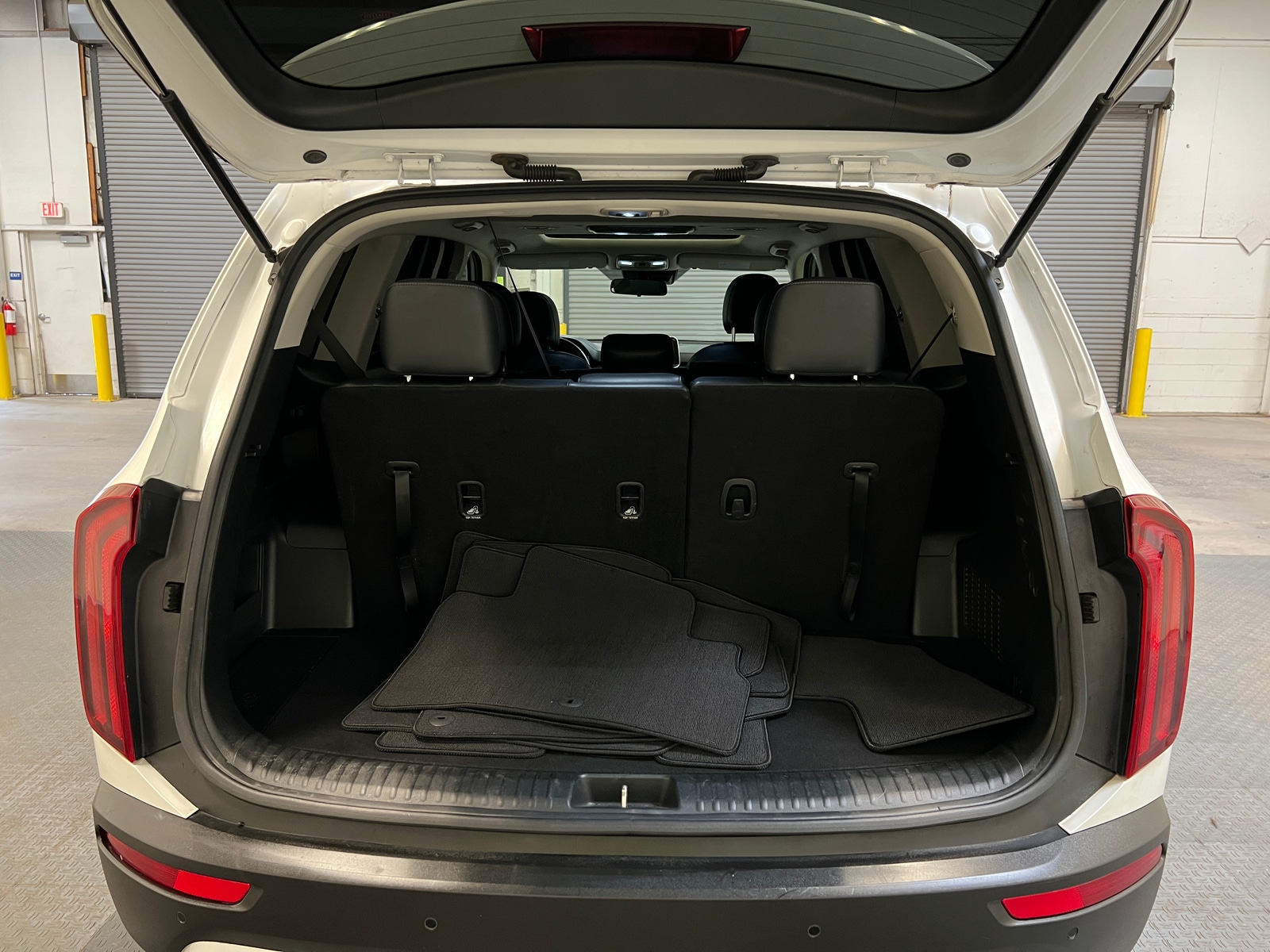 Thumbnail: 2020 Kia Telluride - 6