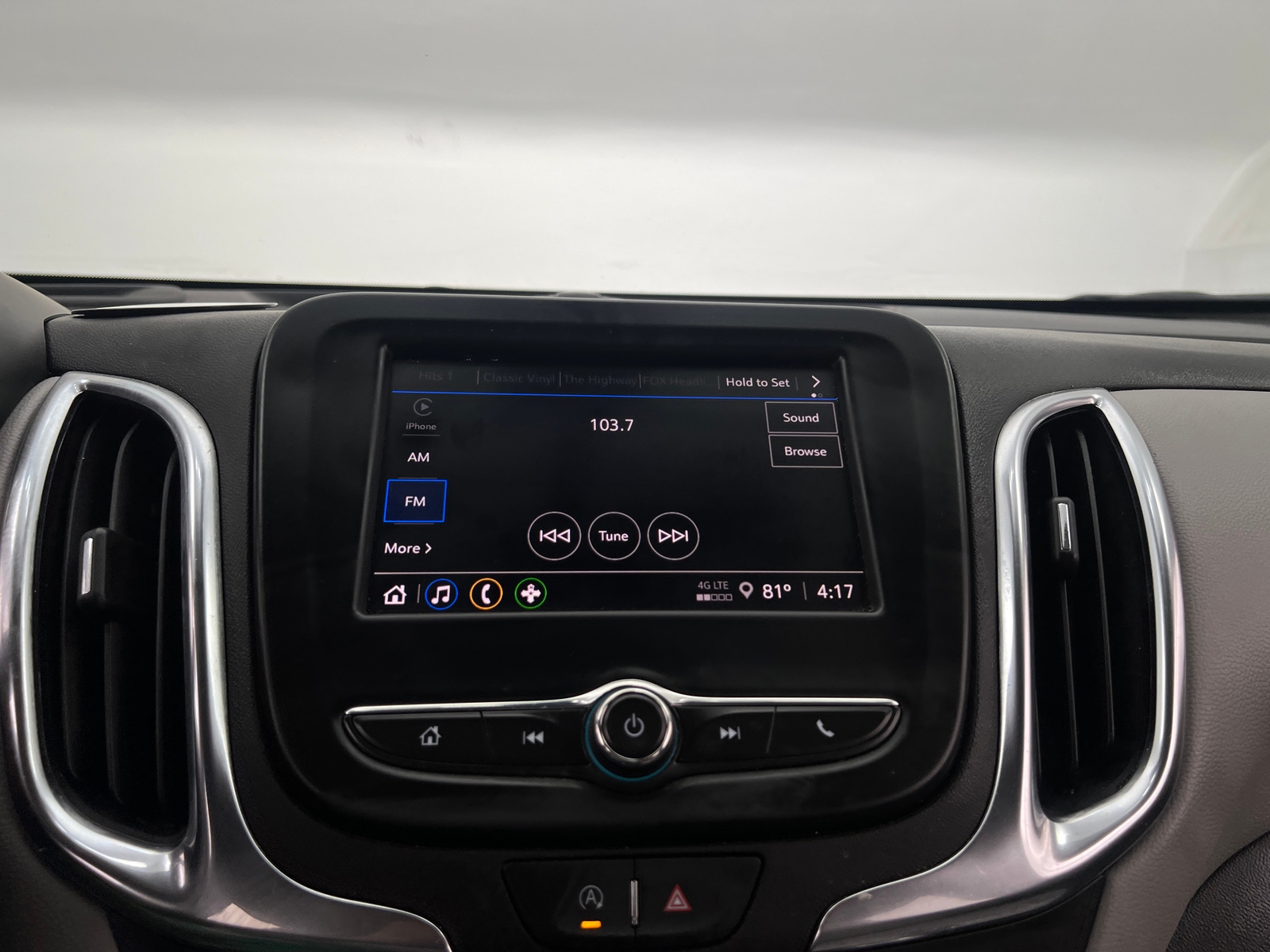 Thumbnail: 2024 Chevrolet Equinox - 4