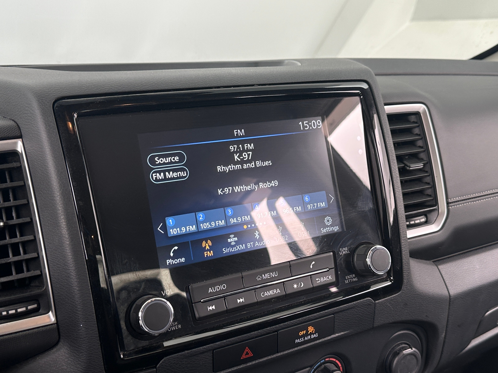 Thumbnail: 2022 Nissan Frontier - 4
