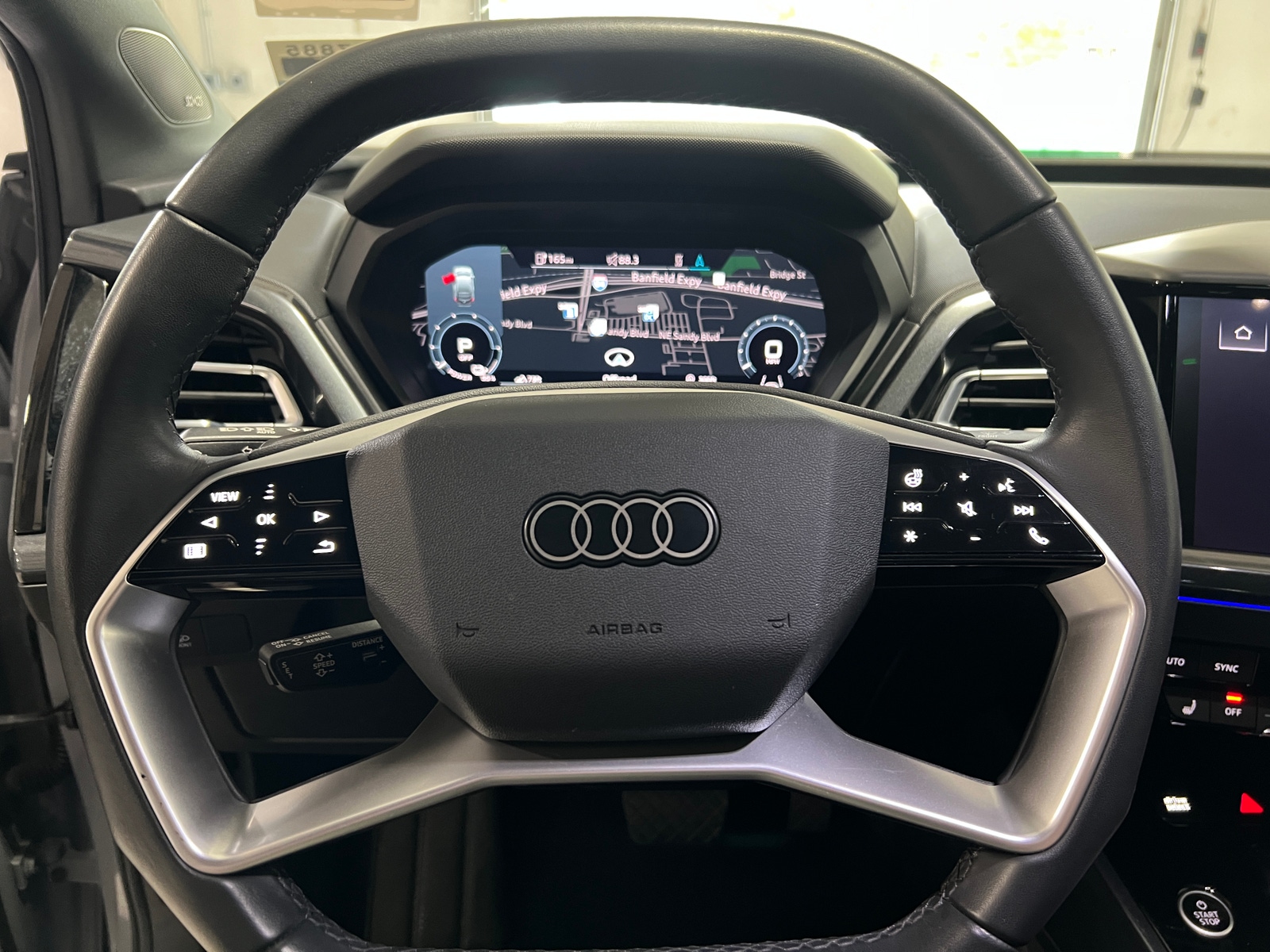 Thumbnail: 2023 Audi Q4 e-tron - 4