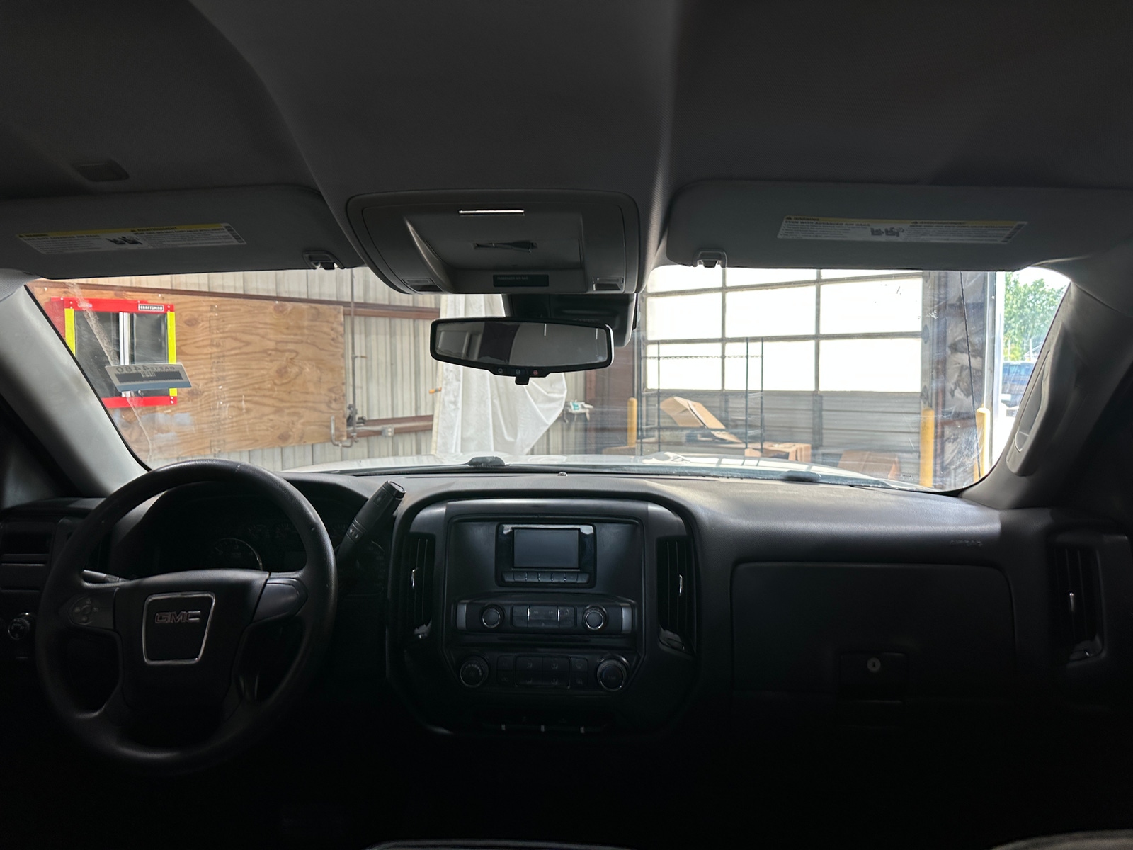 Thumbnail: 2015 GMC Sierra 1500 - 3