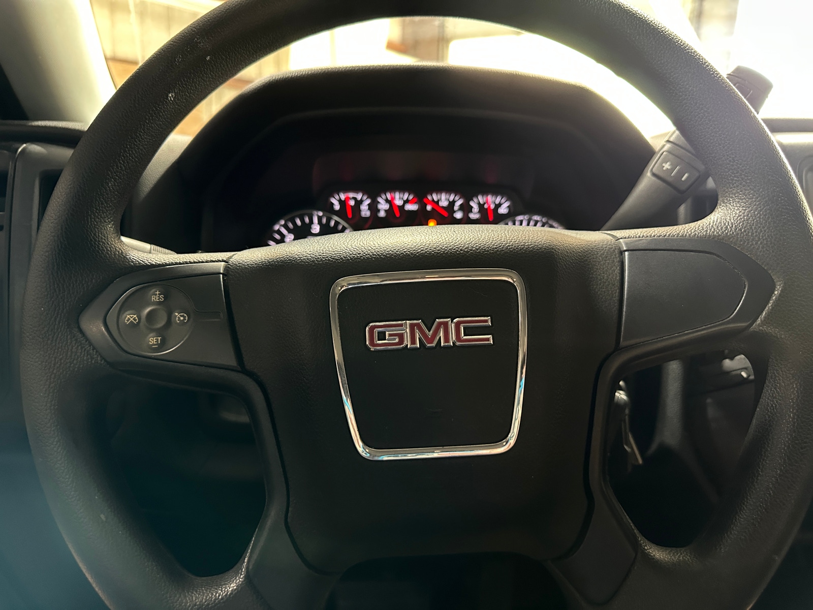 Thumbnail: 2015 GMC Sierra 1500 - 5
