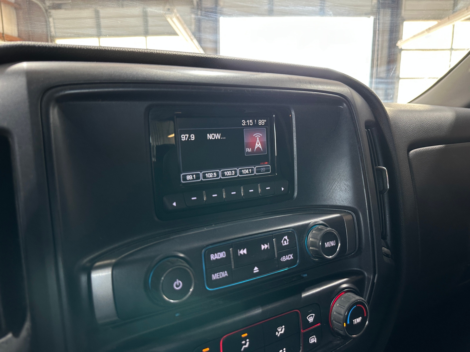 Thumbnail: 2015 GMC Sierra 1500 - 4