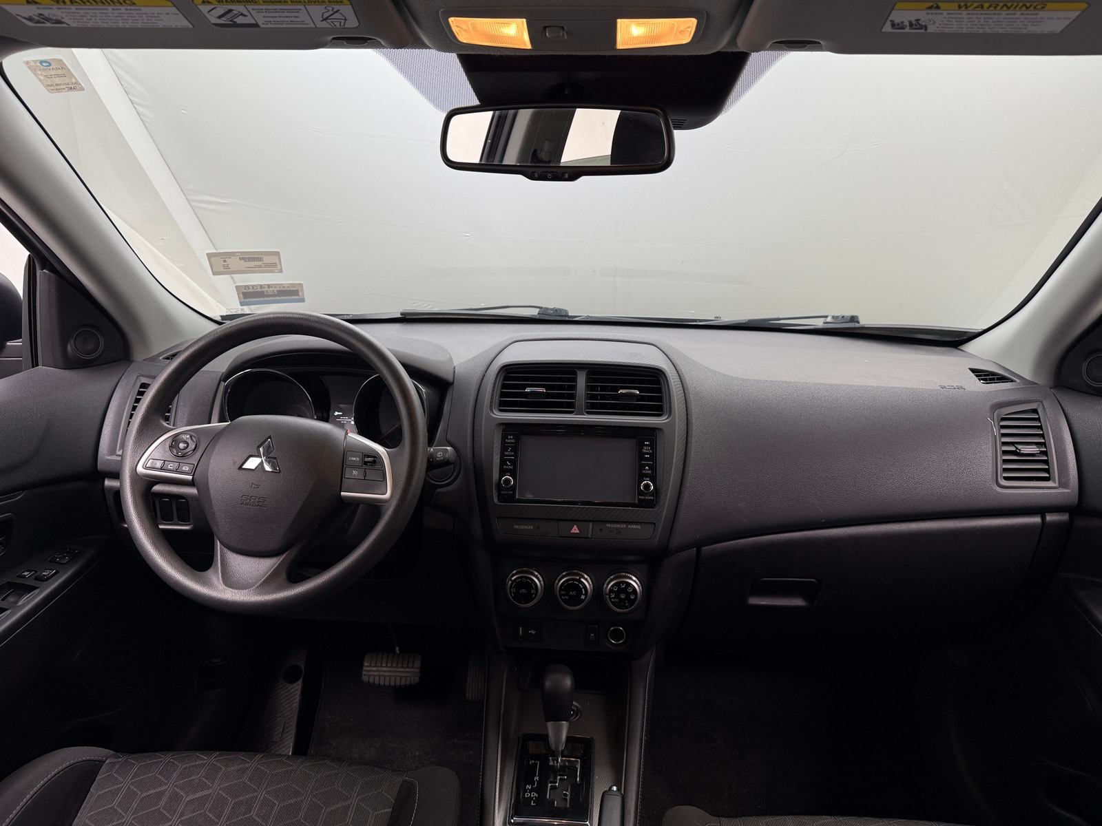Thumbnail: 2022 Mitsubishi Outlander Sport - 3