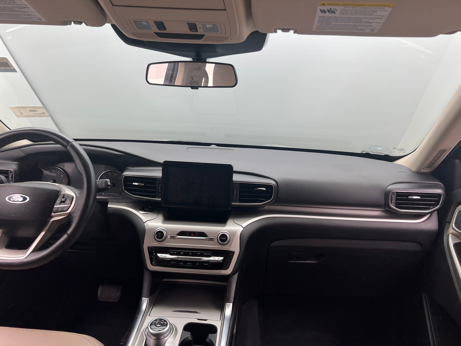 Thumbnail: 2022 Ford Explorer - 3