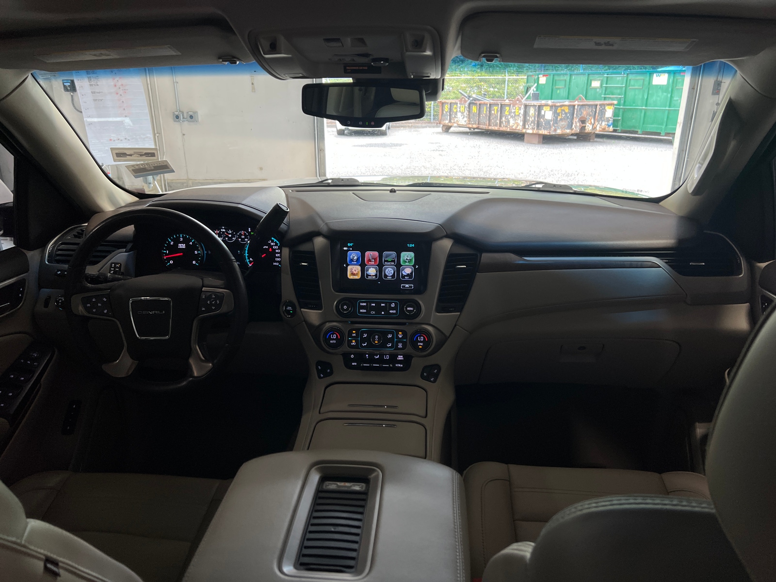 Thumbnail: 2019 GMC Yukon - 2