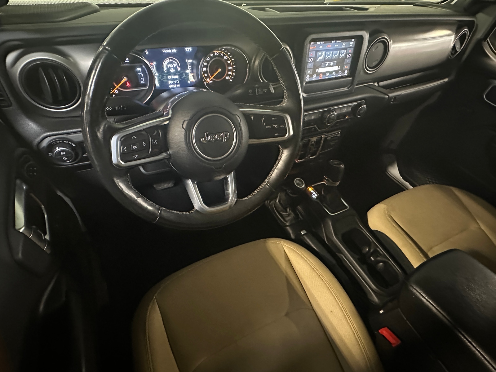 Thumbnail: 2020 Jeep Gladiator - 3