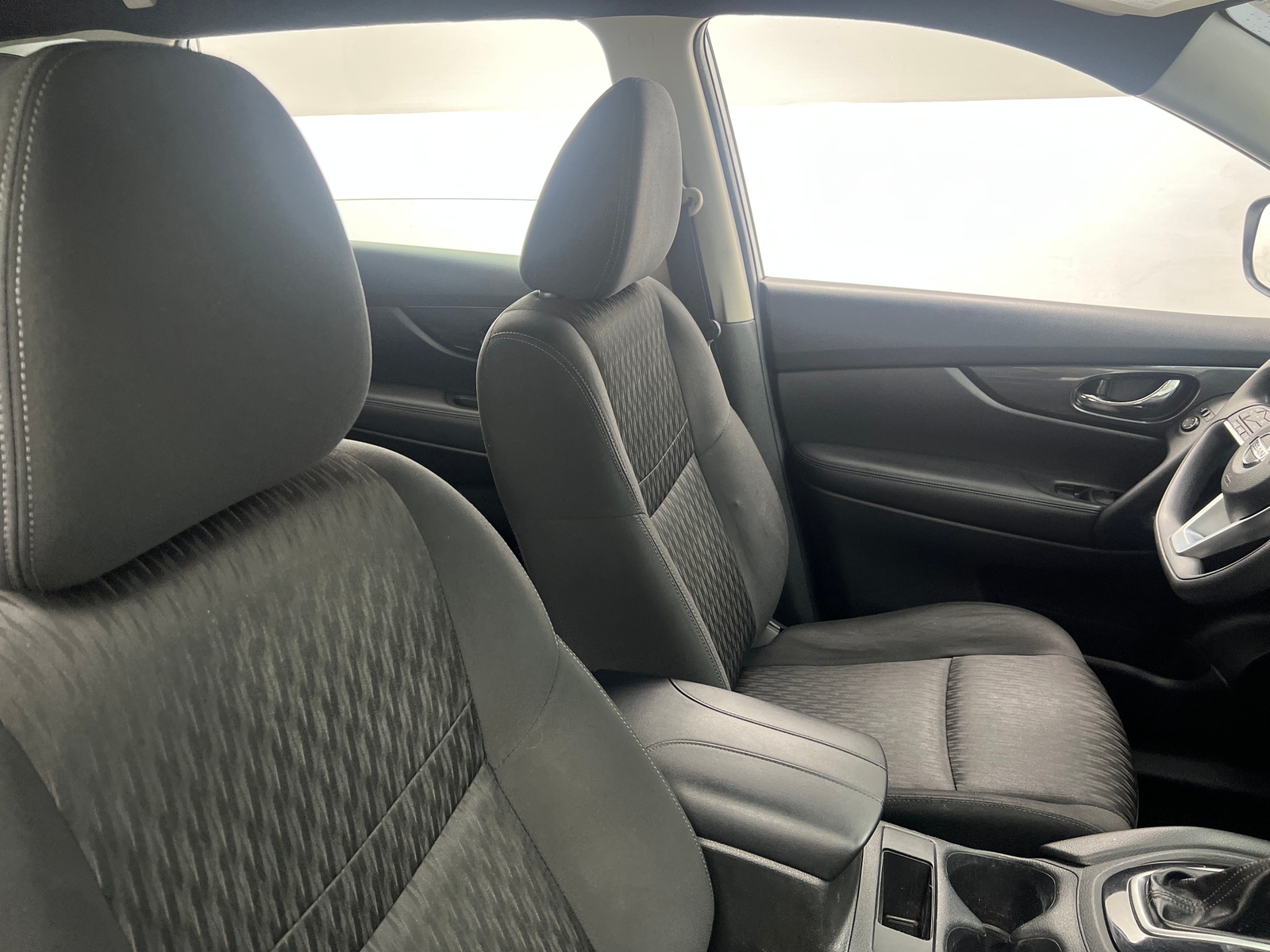 Thumbnail: 2018 Nissan Rogue - 2