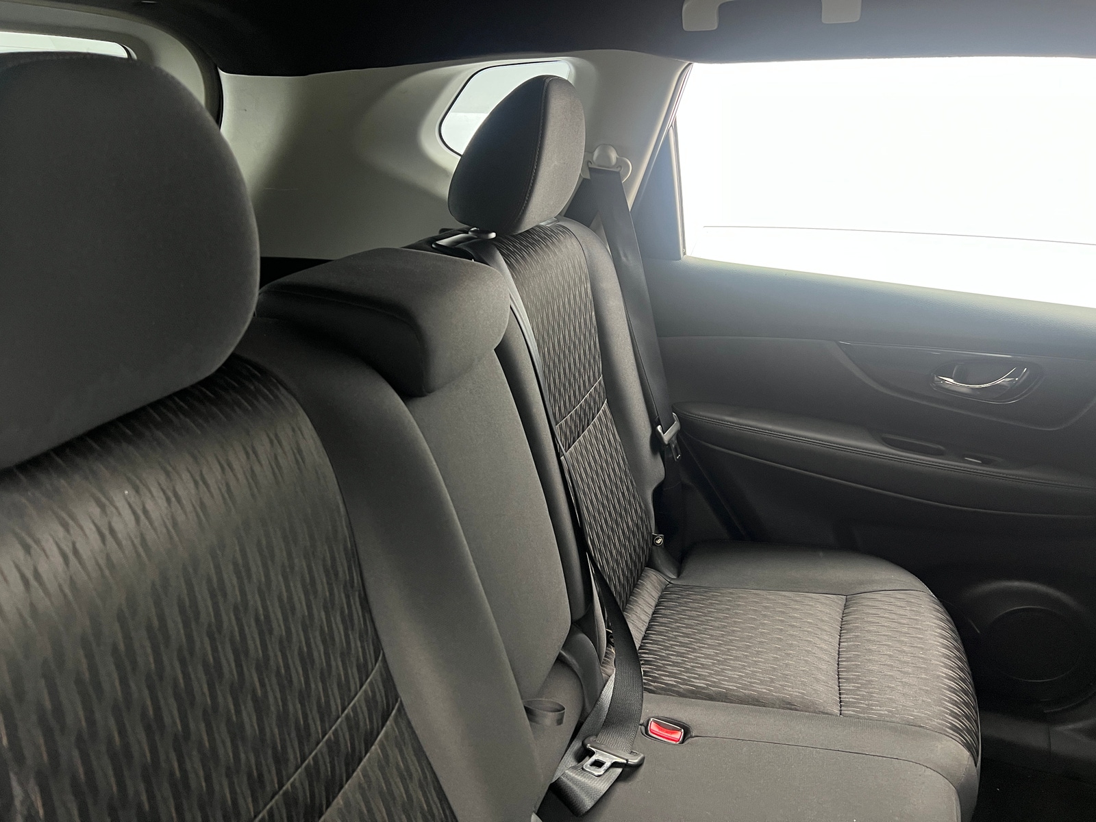 Thumbnail: 2018 Nissan Rogue - 6