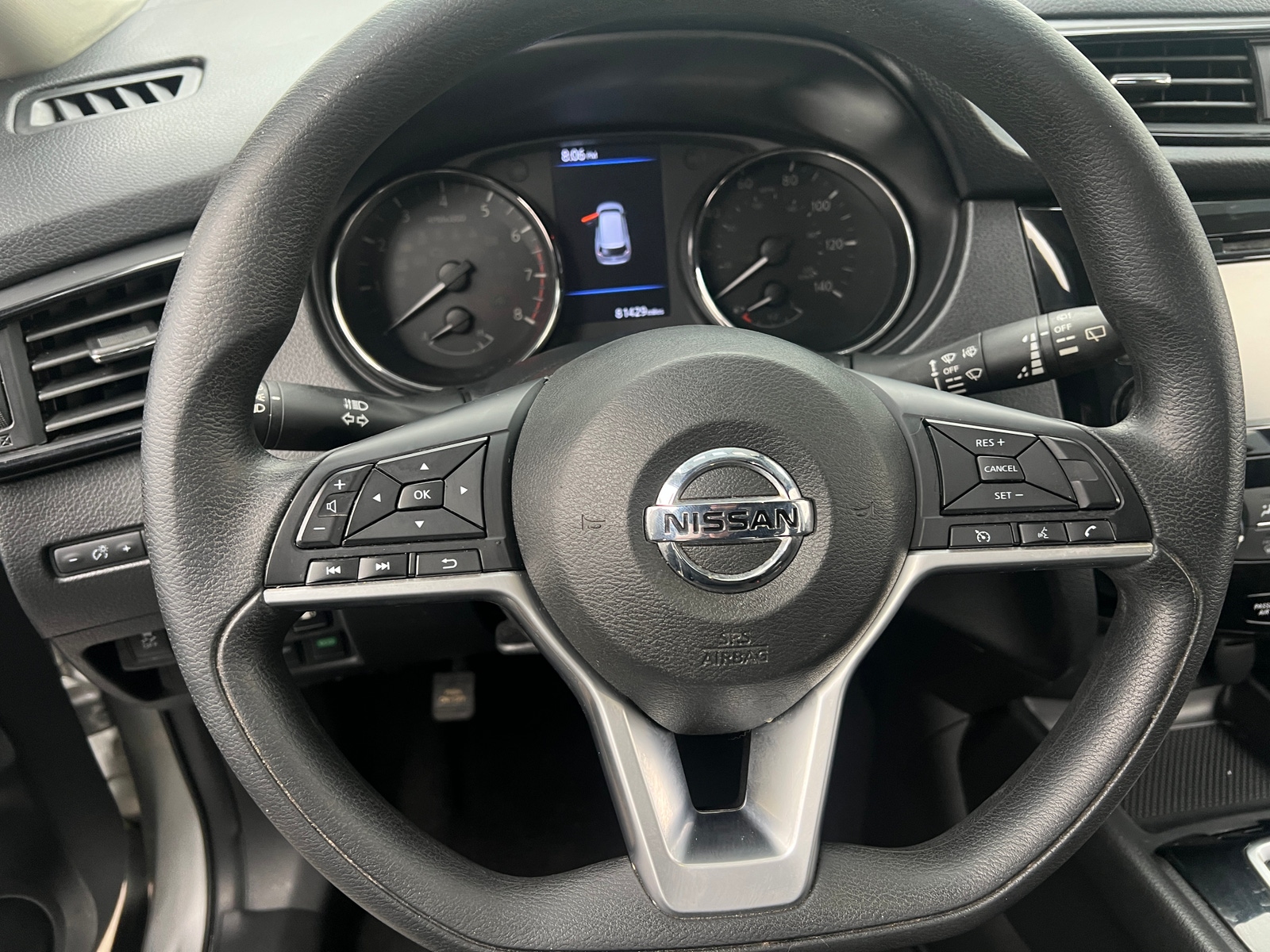 Thumbnail: 2018 Nissan Rogue - 5