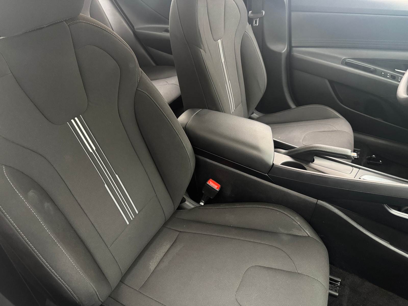 Thumbnail: 2023 Hyundai Elantra - 2