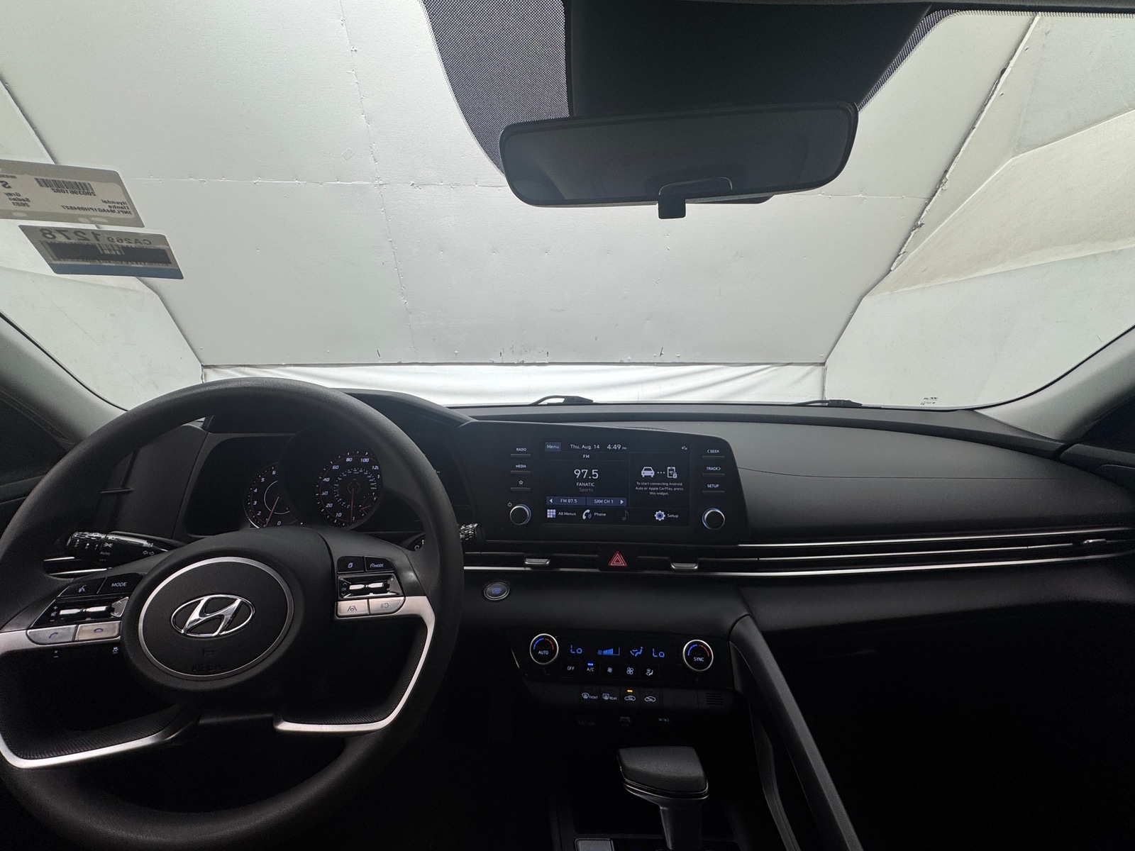 Thumbnail: 2023 Hyundai Elantra - 3