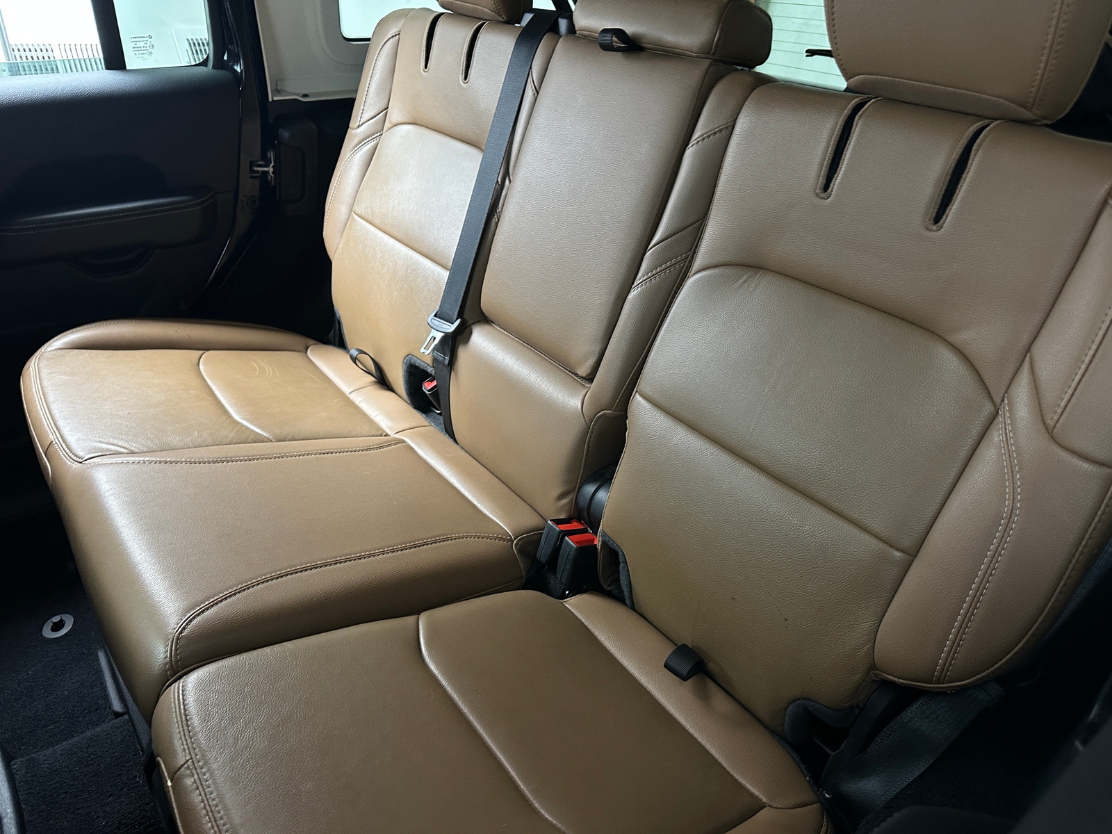 Thumbnail: 2021 Jeep Wrangler - 5
