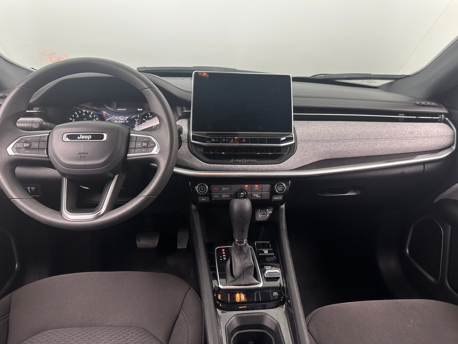 Thumbnail: 2024 Jeep Compass - 3