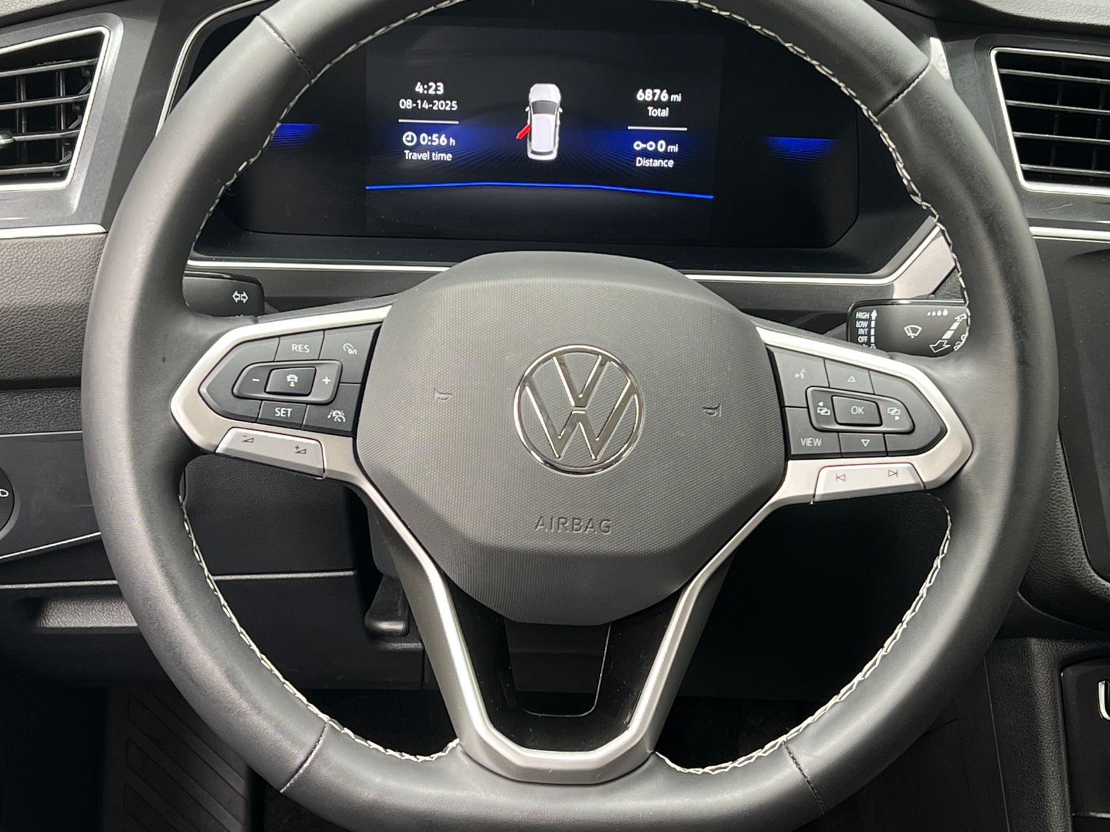 Thumbnail: 2024 Volkswagen Tiguan - 5