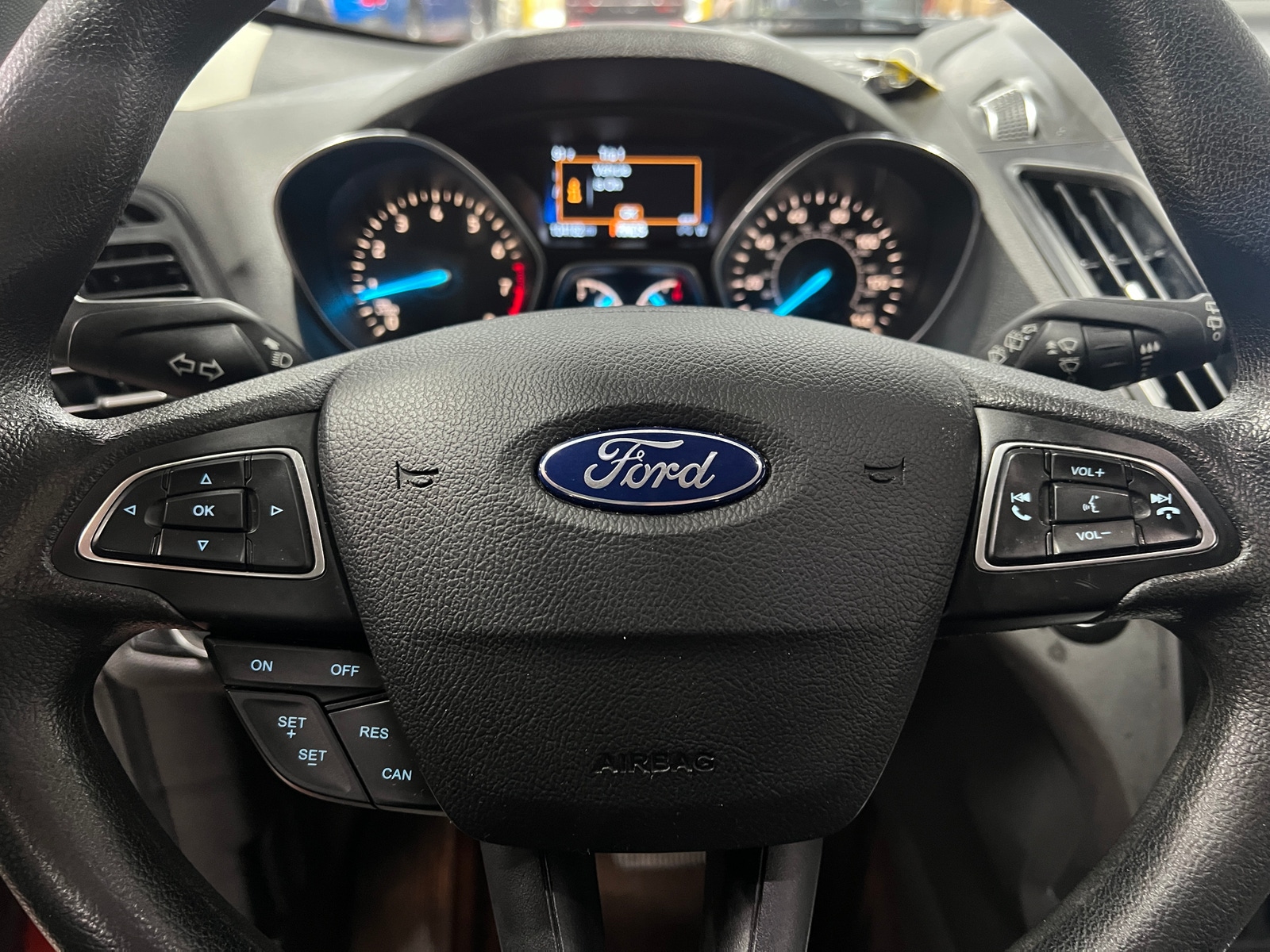 Thumbnail: 2019 Ford Escape - 5