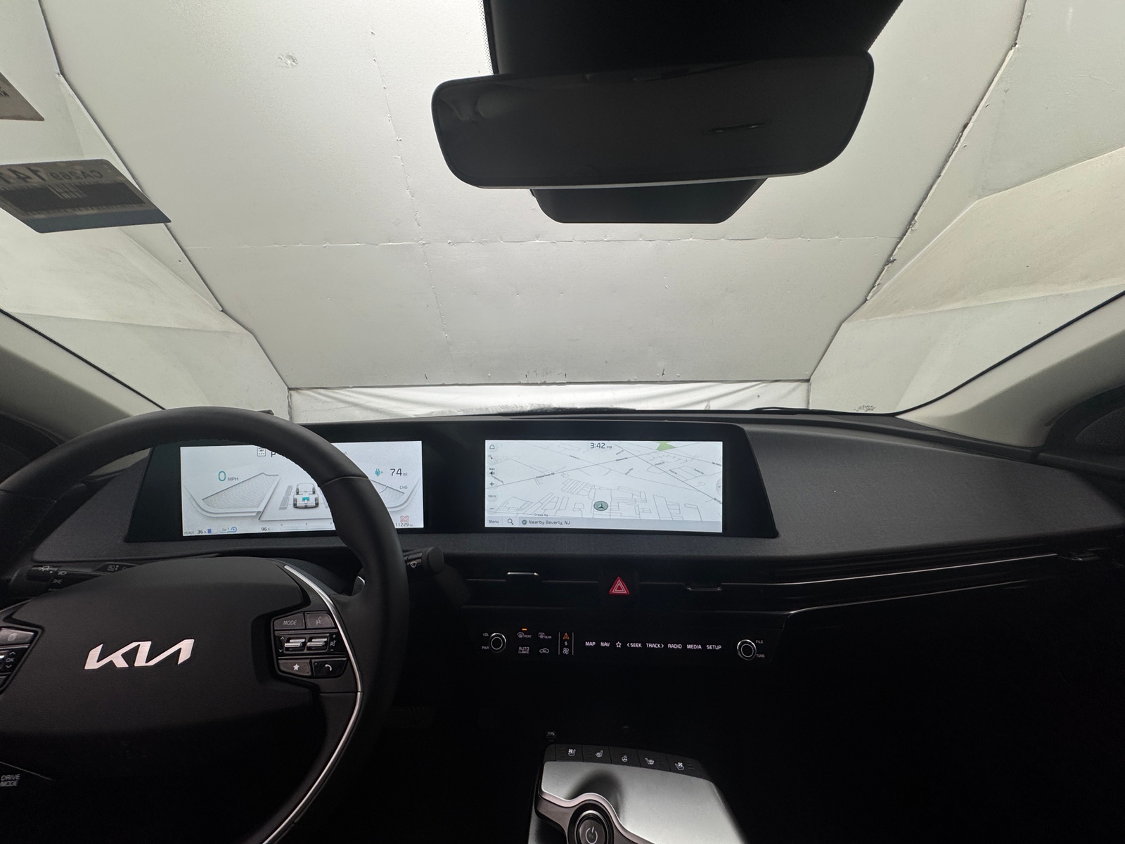 Thumbnail: 2024 Kia EV6 - 2